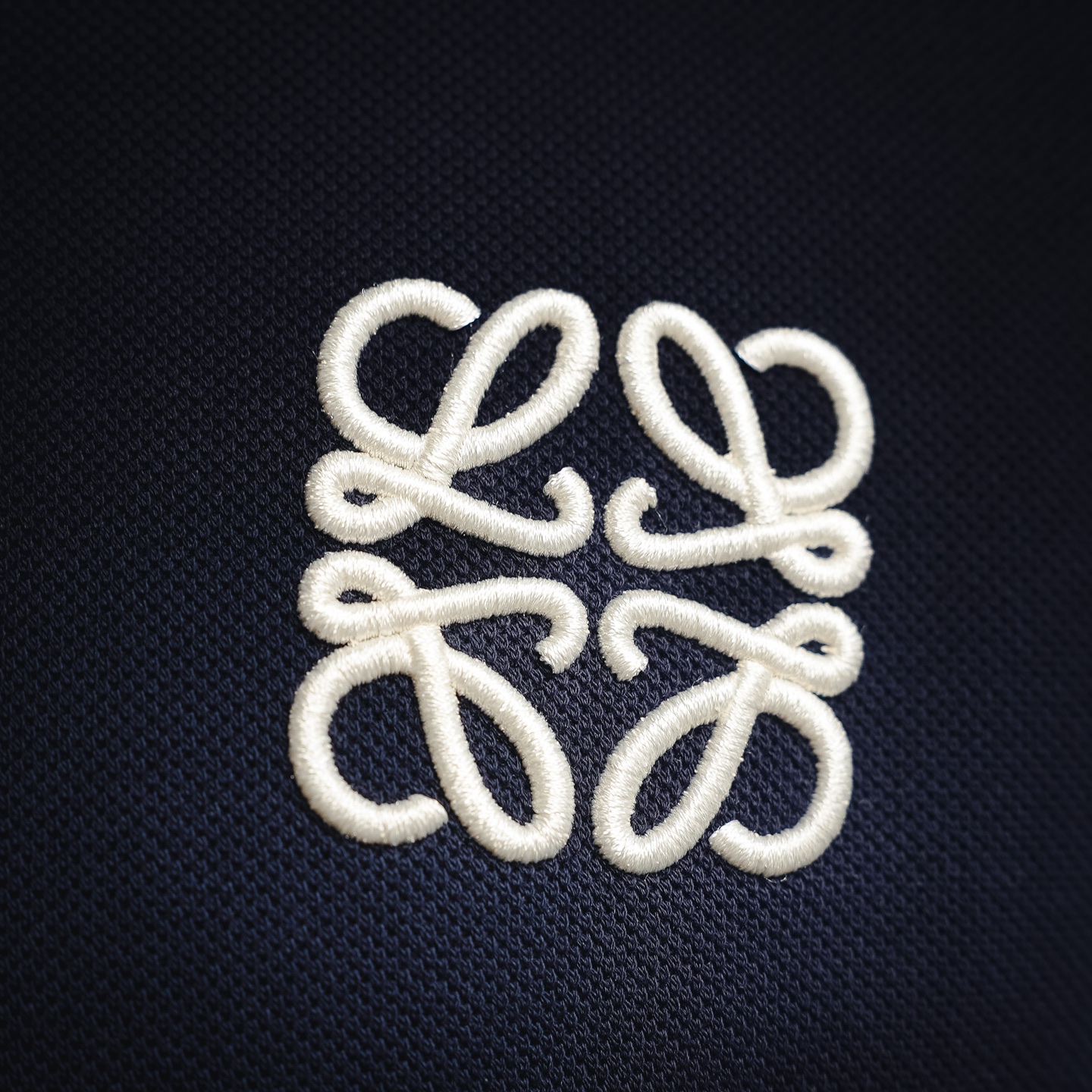 Loe logo embroidered t-shirt