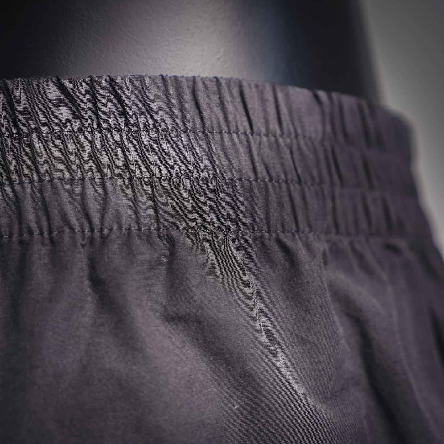 Cel embroidered pants
