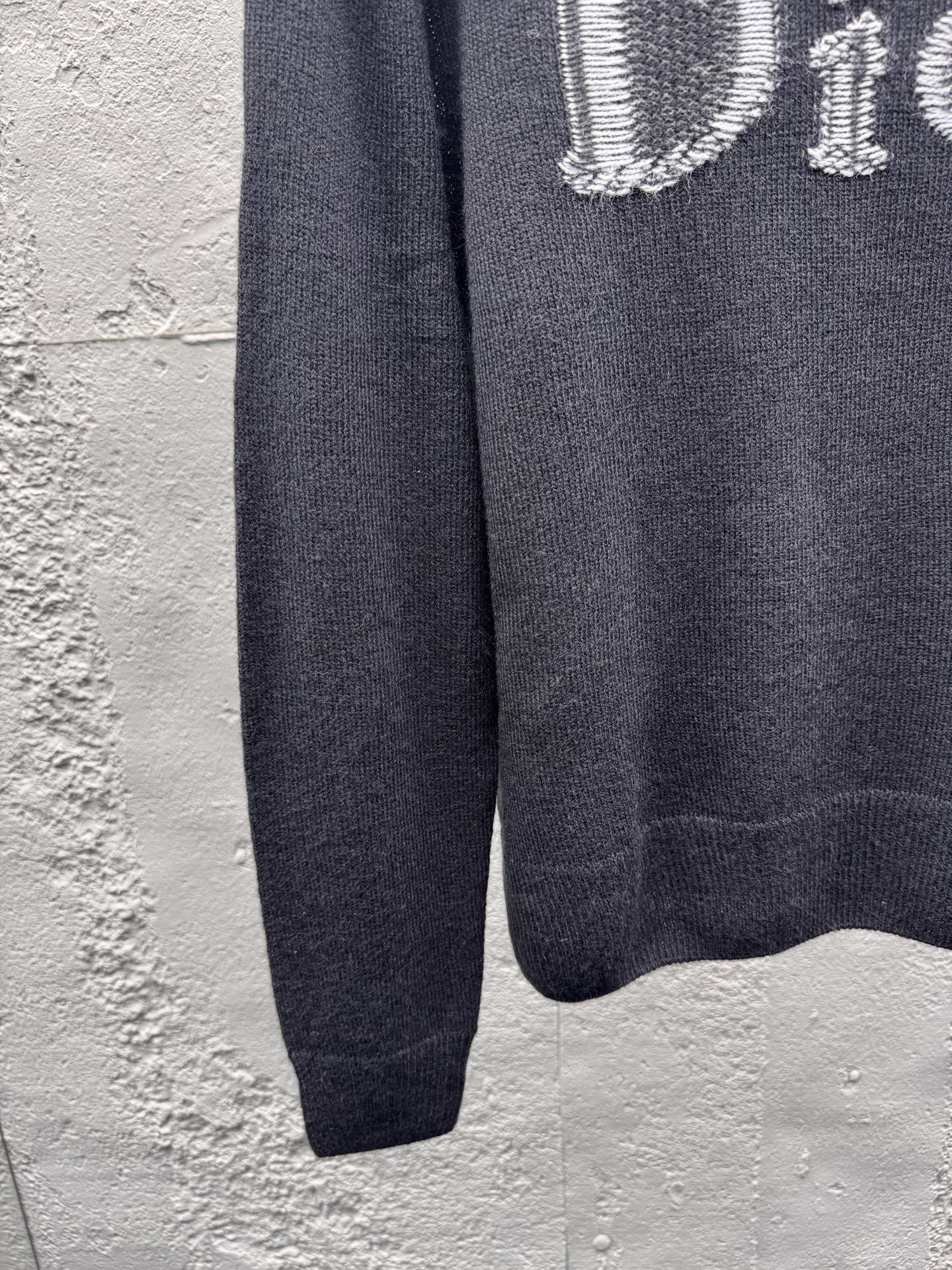 CD knit jacquard sweater