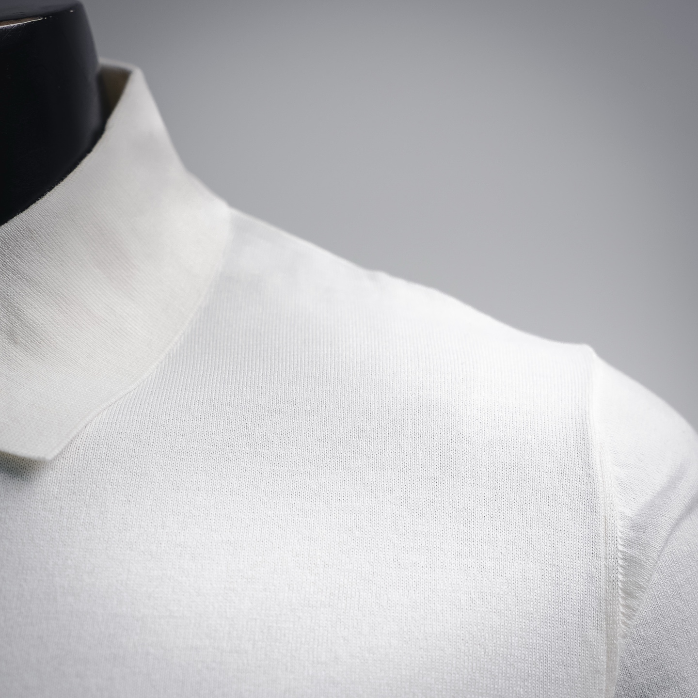 Brunello badge knit t-shirt