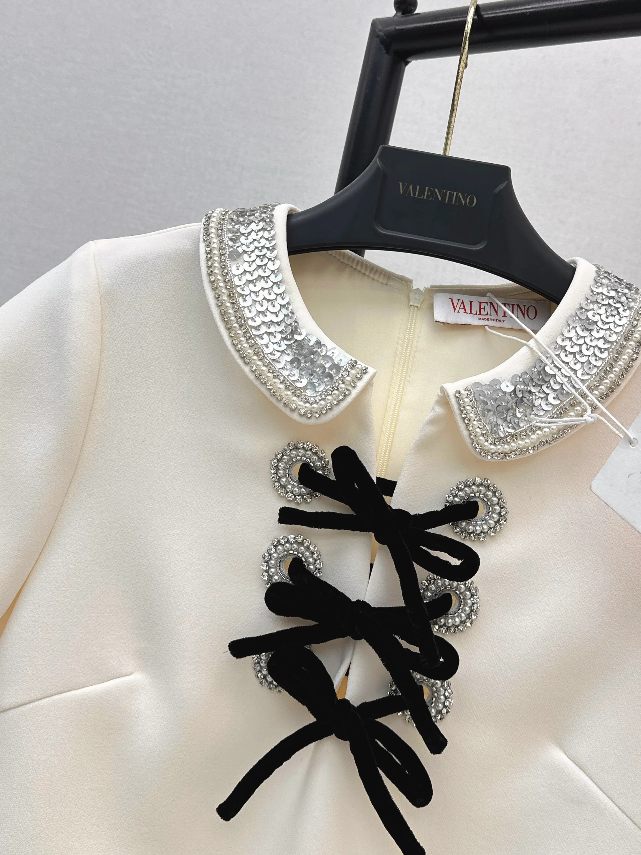 Valen 26ss beading sequins dress