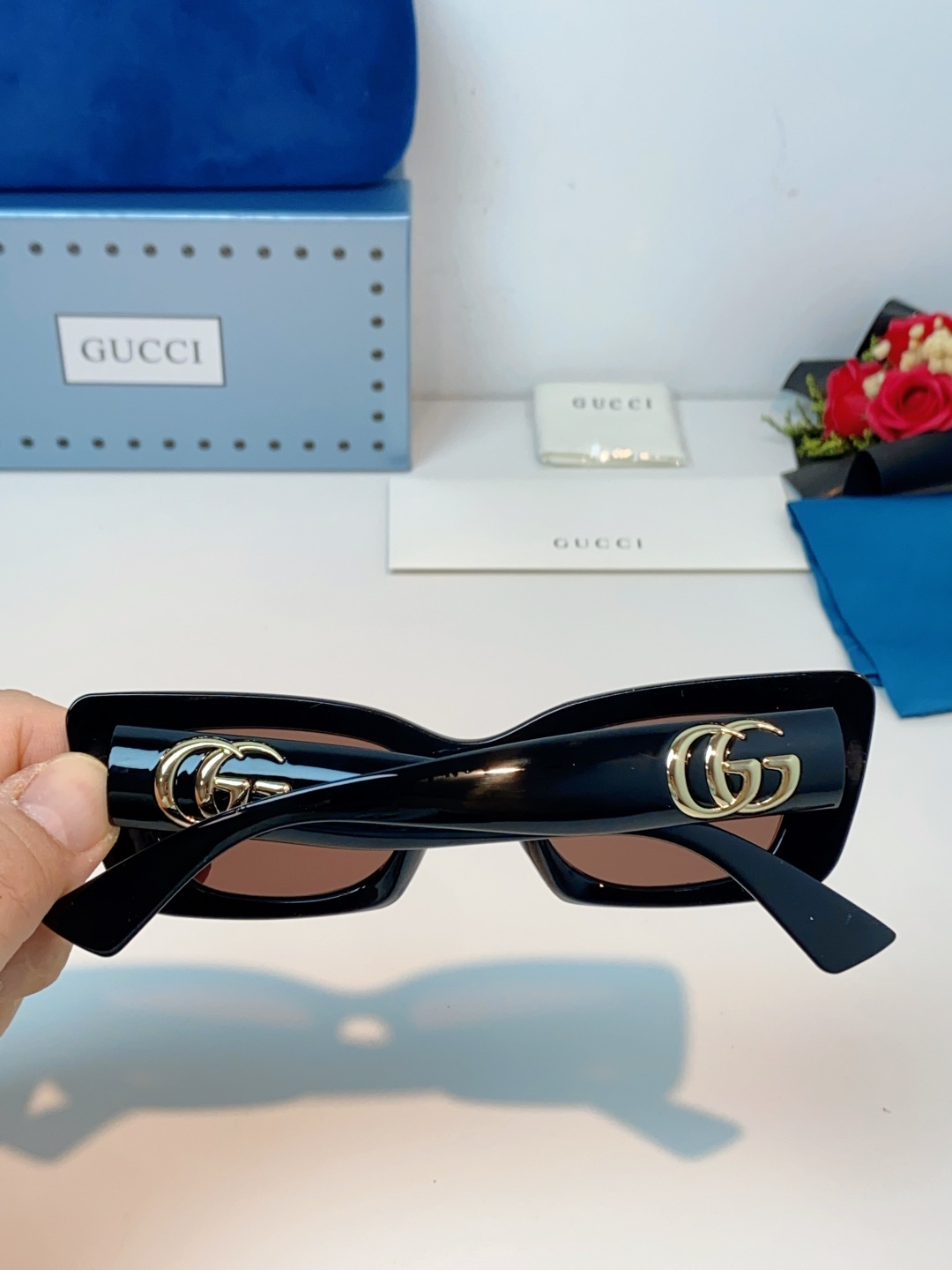 Guc sunglasses