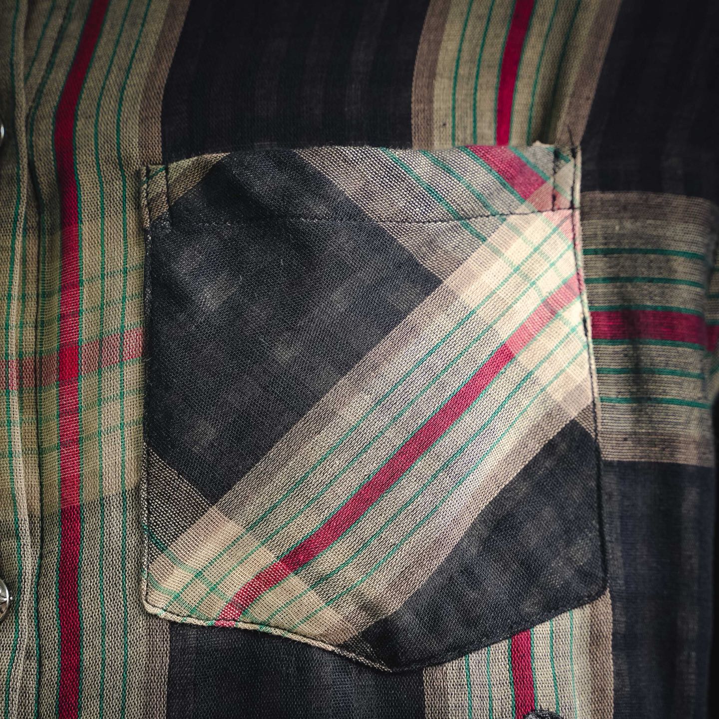 Chrome plaid long-sleeve shirts
