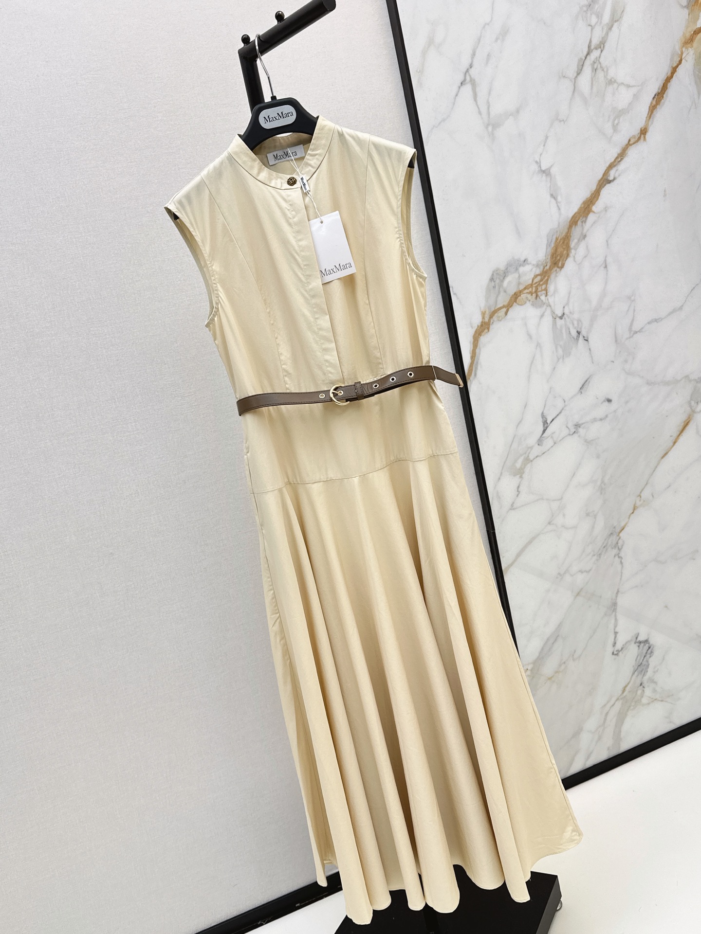 Max 26ss sleeveless dress