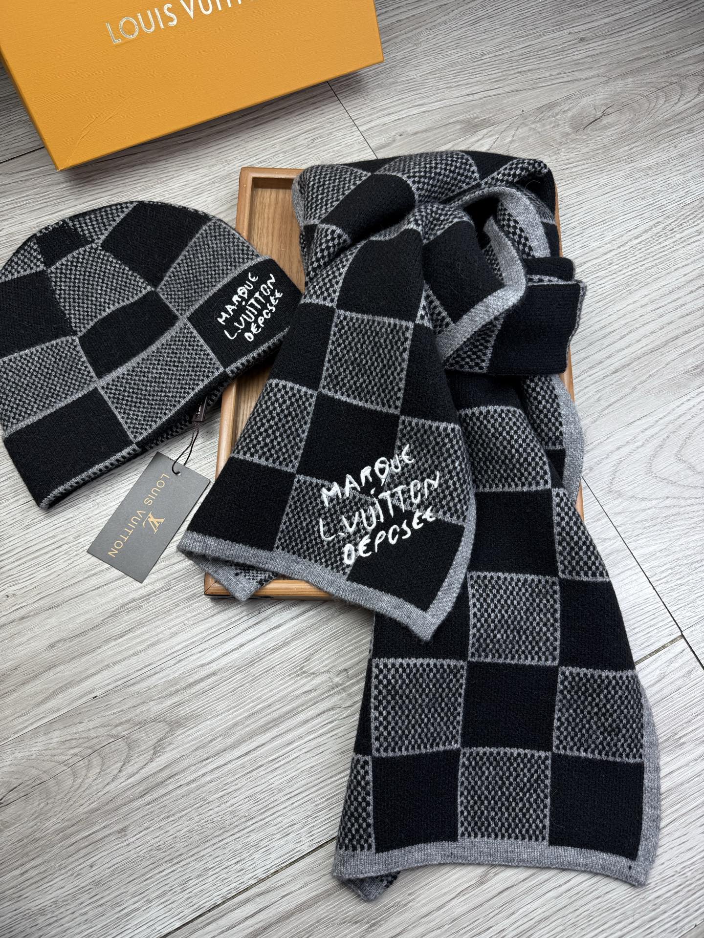Louis wool hat