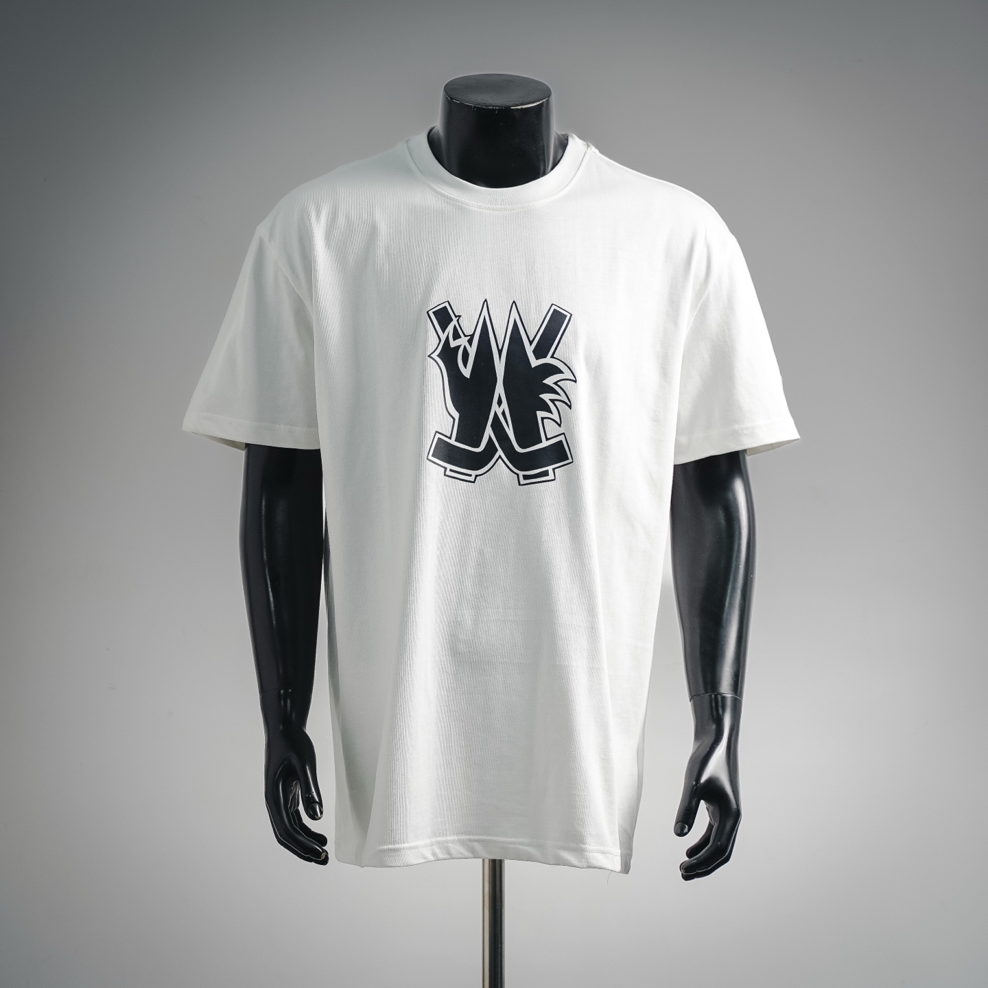 Mon graffiti printed t-shirt