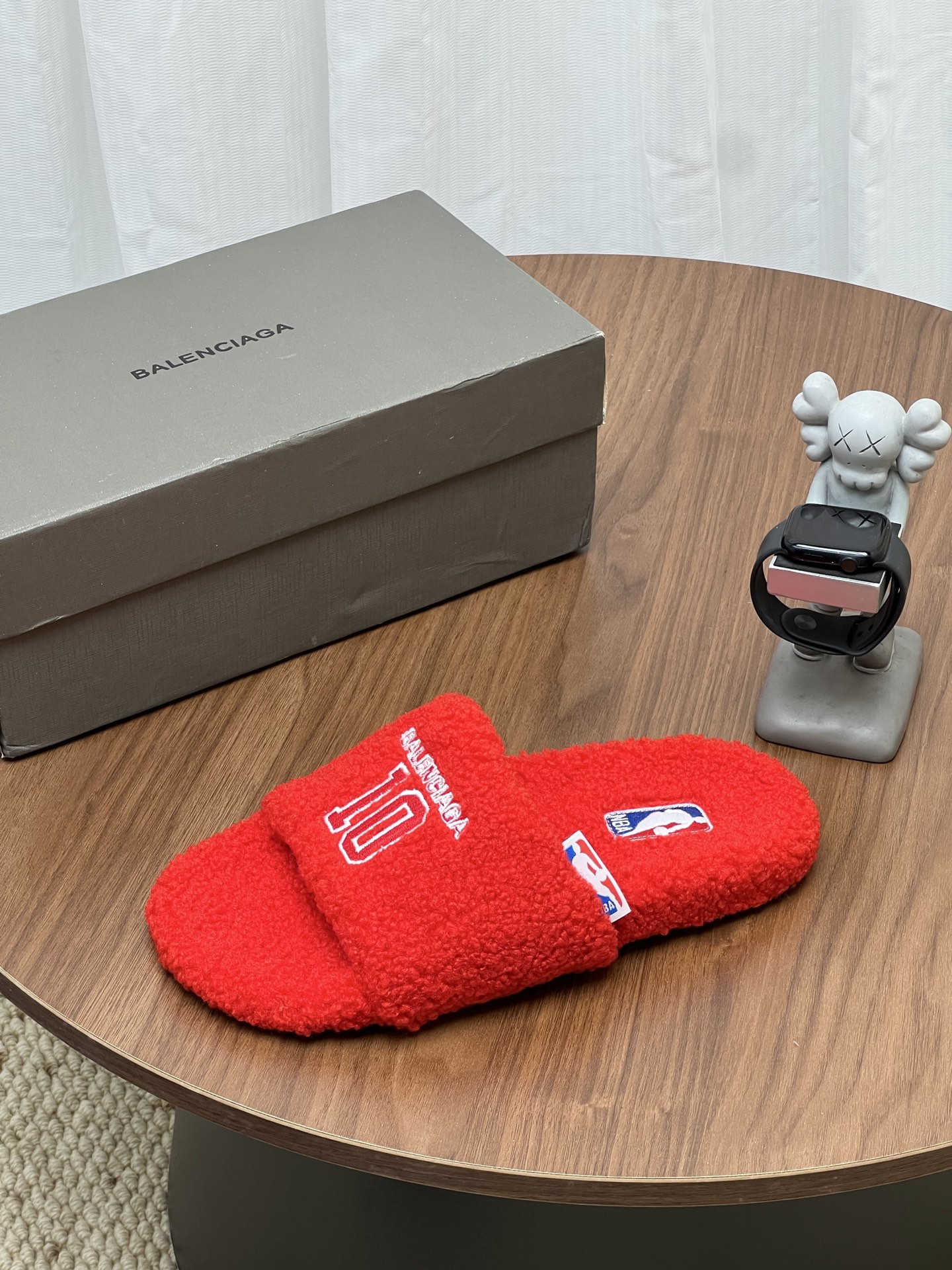 Balen plush slippers