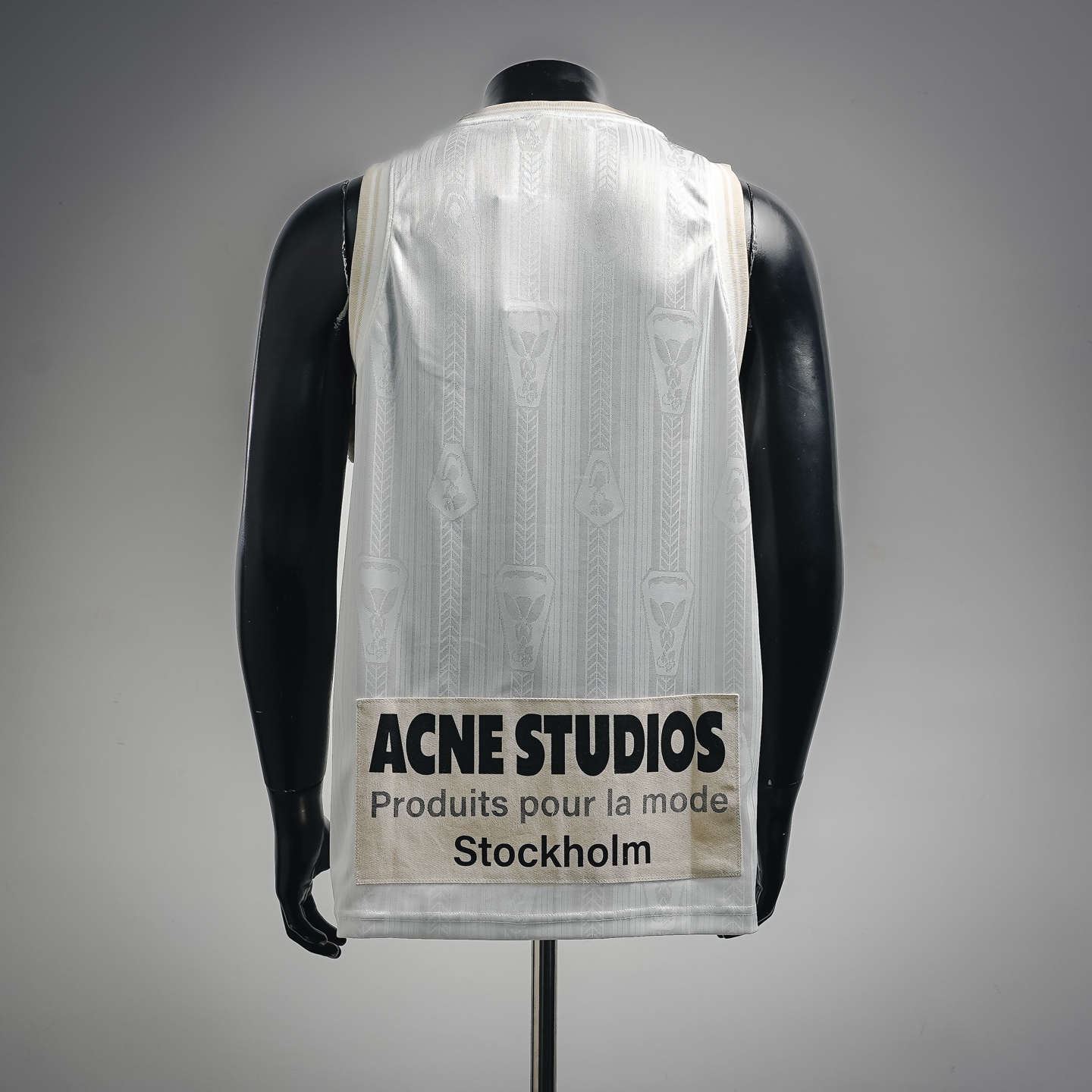 Acen printed vest
