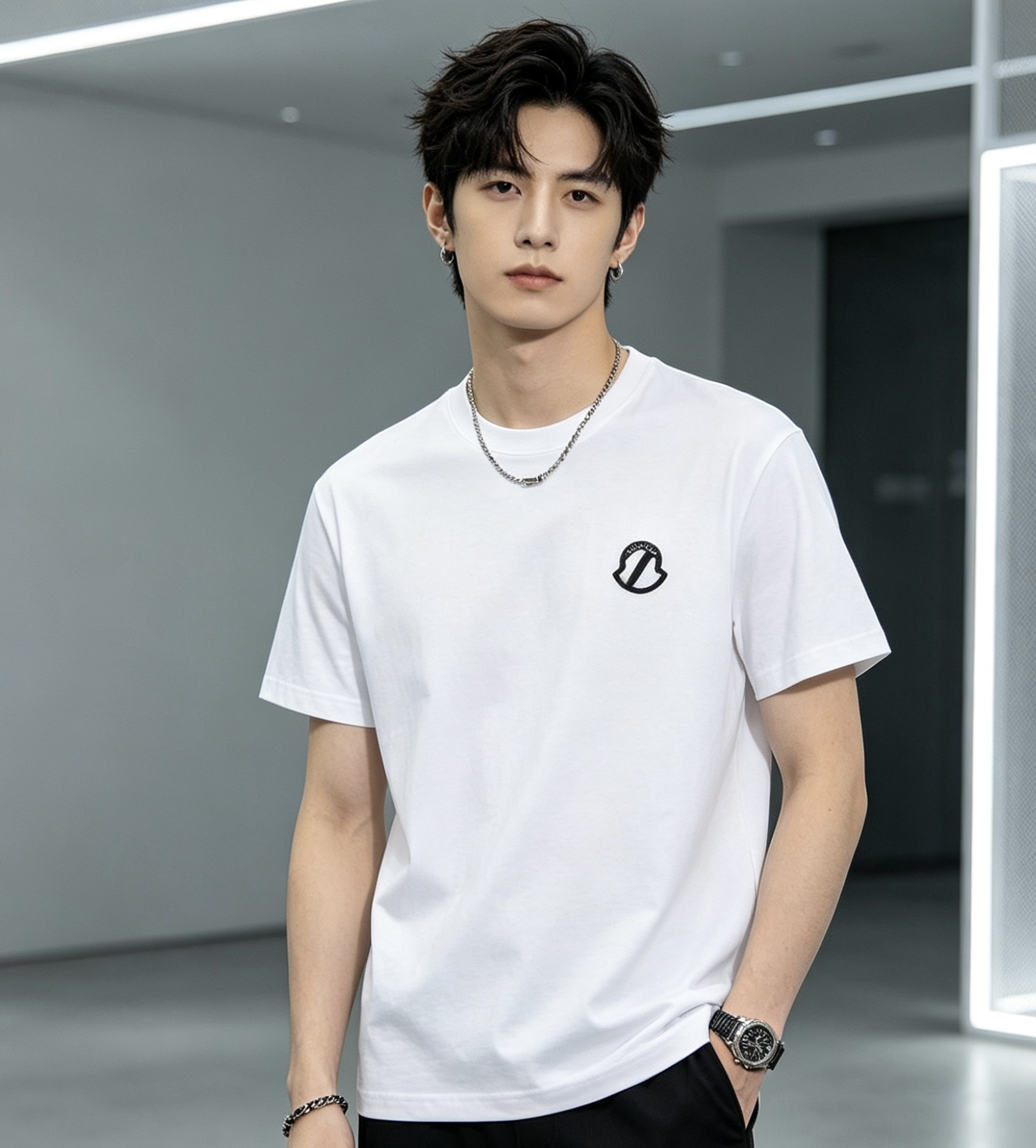 Mon logo badge t-shirt