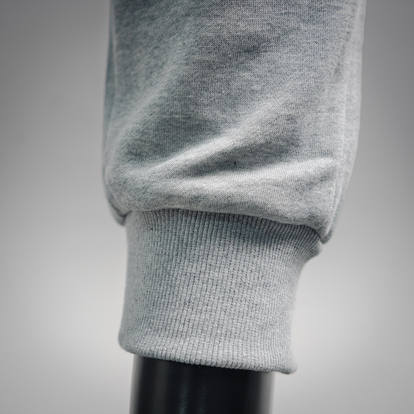 Stone logo badge pants