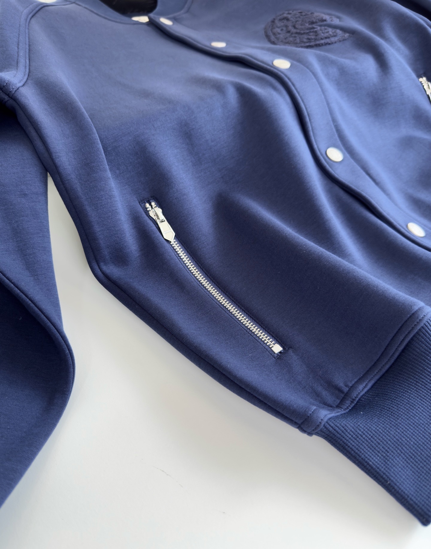 Herm embroidered jacket