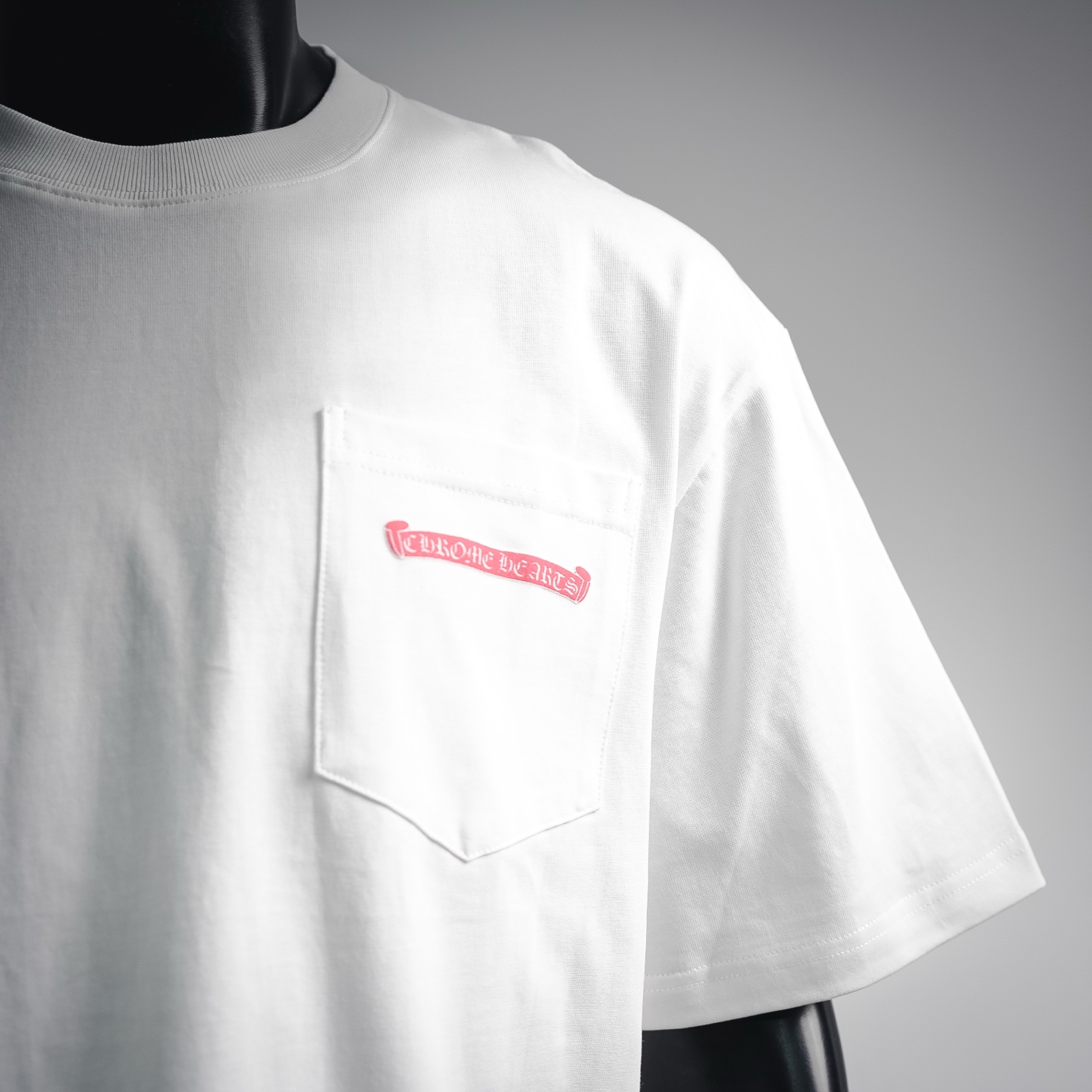 Chrome graffiti-print t-shirt