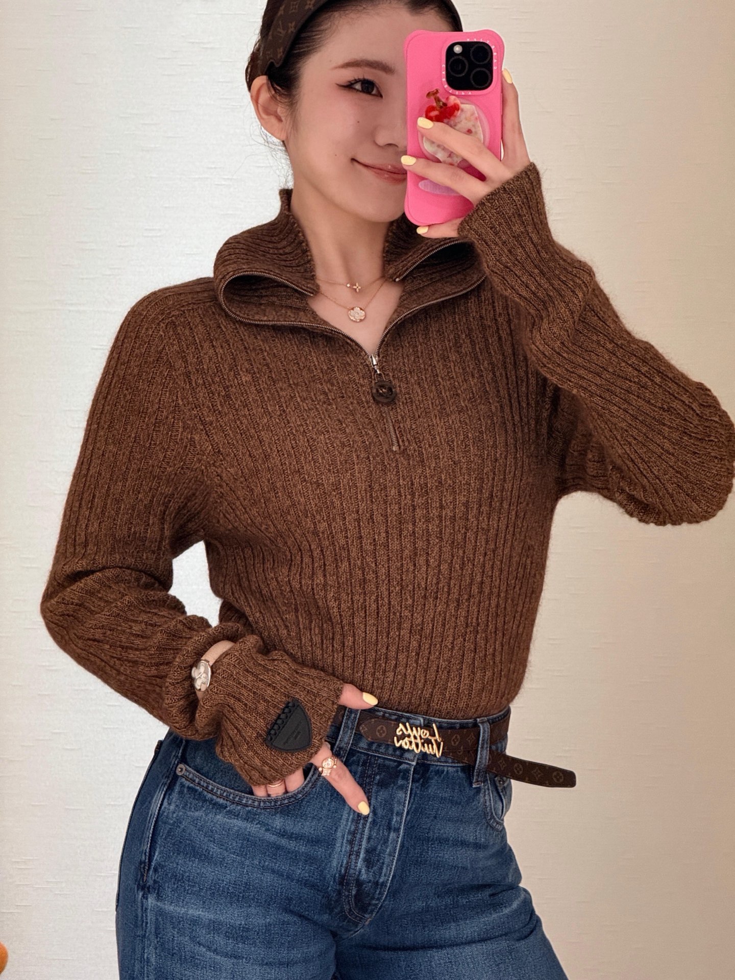 Loui 26fw slim-fit knit sweater