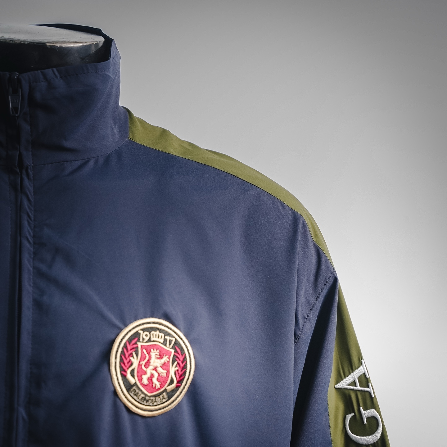 Balen stand-collar waterproof jacket