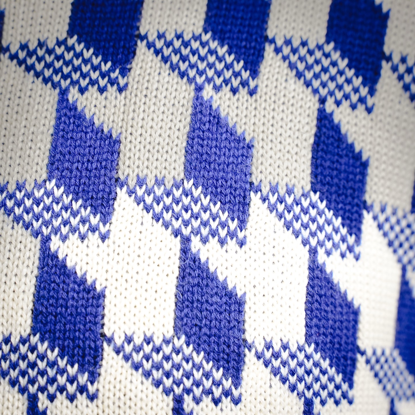 CD houndstooth statement sweater