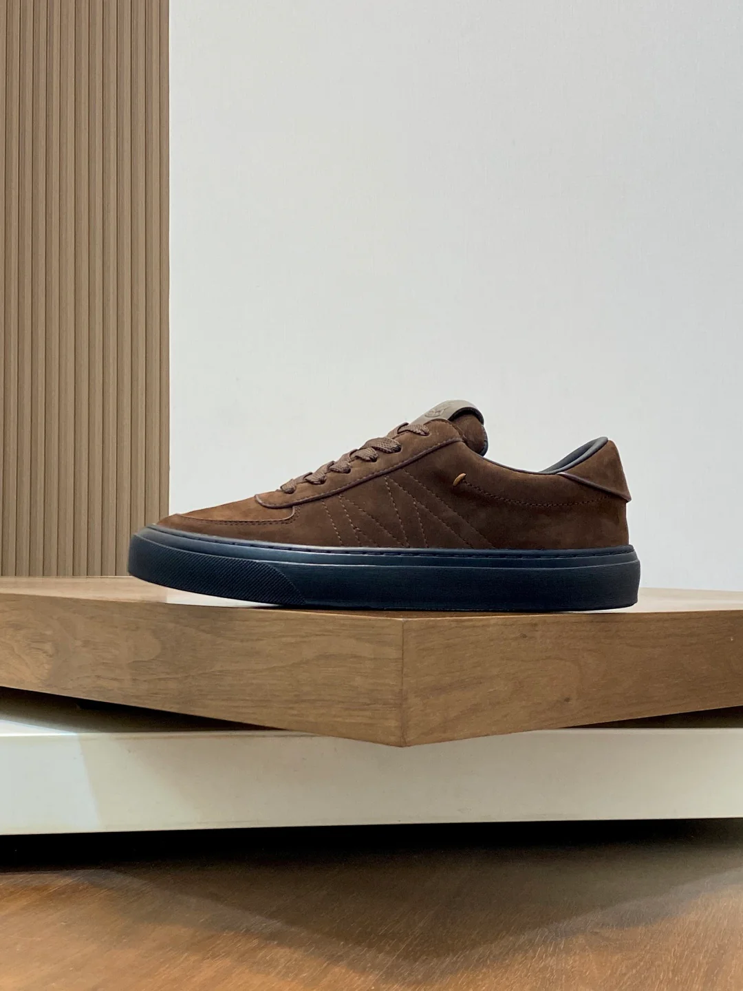 Mon retro sneakers