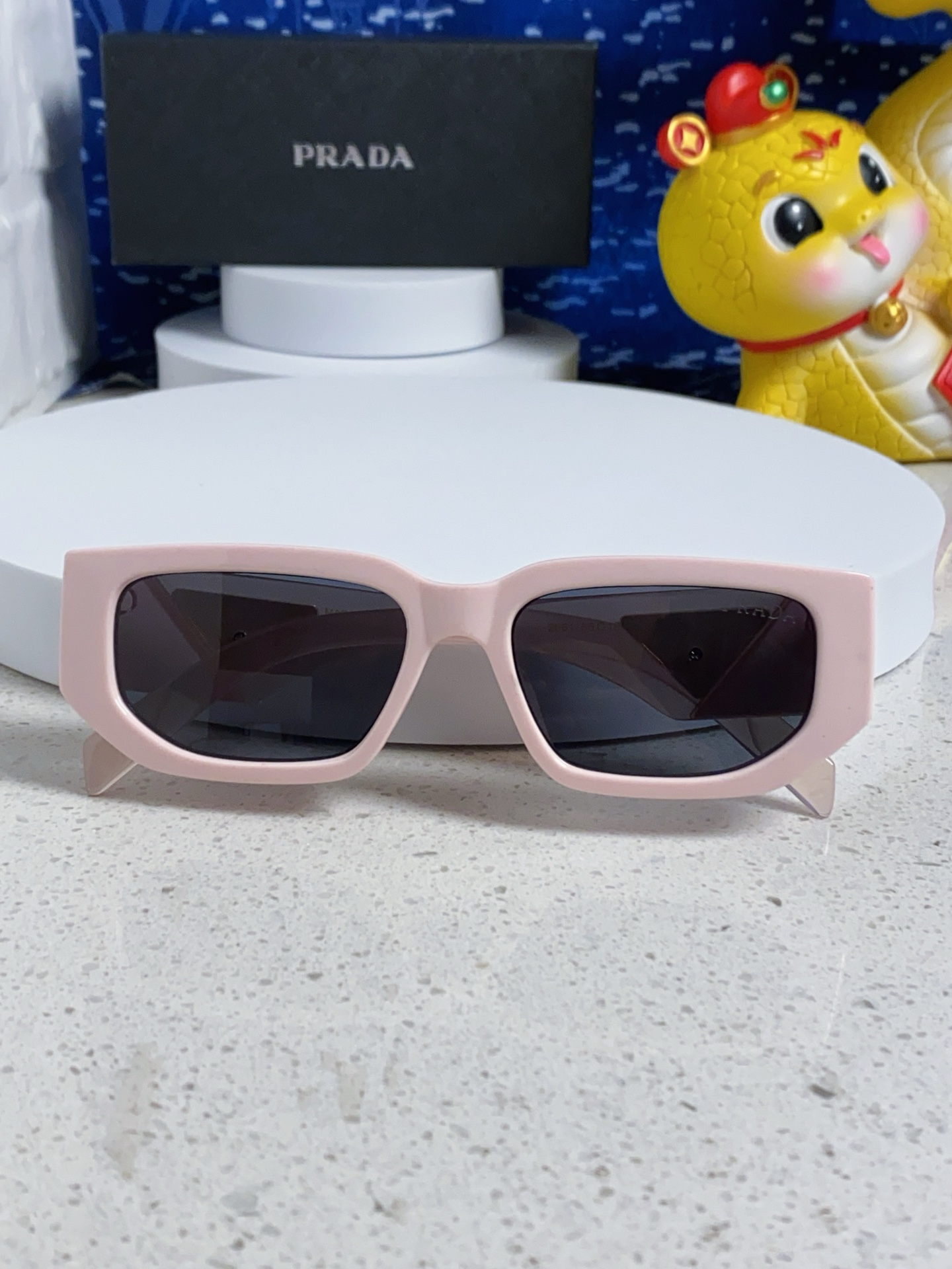 Pra sunglasses