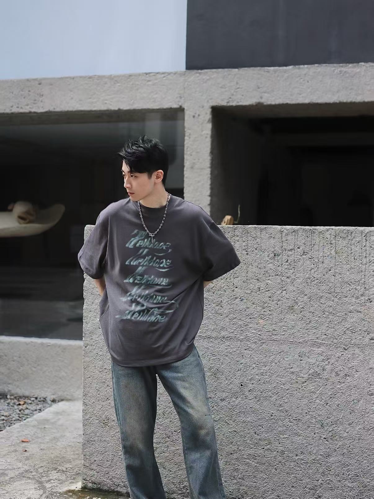 We11 distressed gradient t-shirt