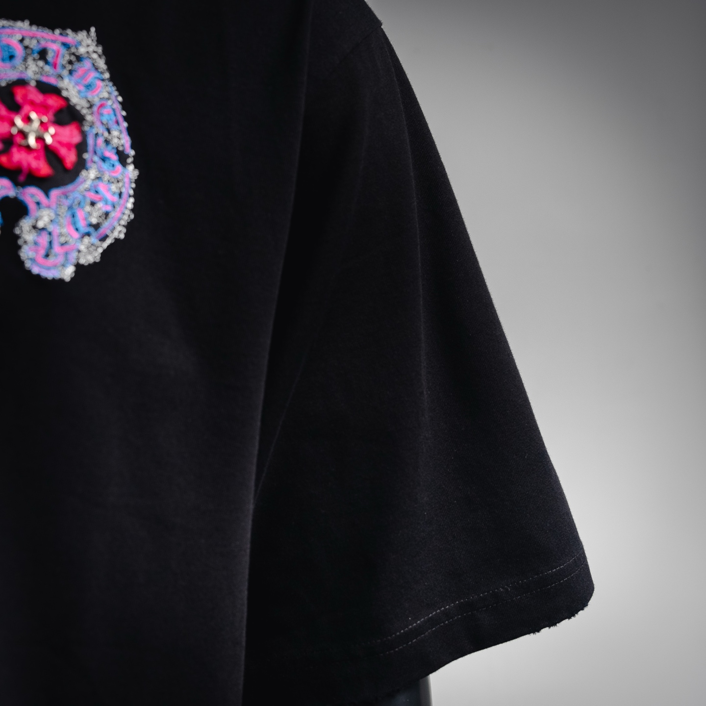Chrome cross applique t-shirt