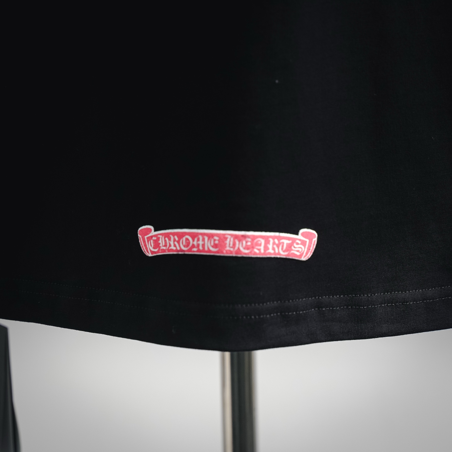 Chrome graffiti-print t-shirt