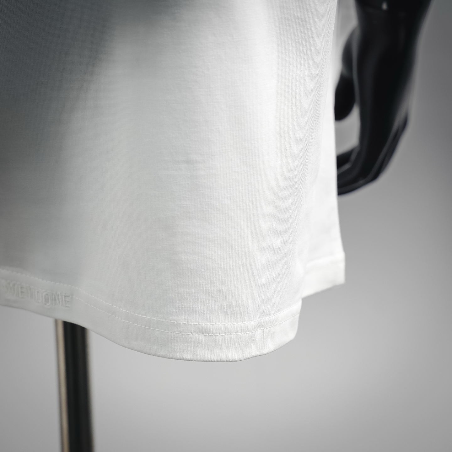 We11 distressed gradient t-shirt