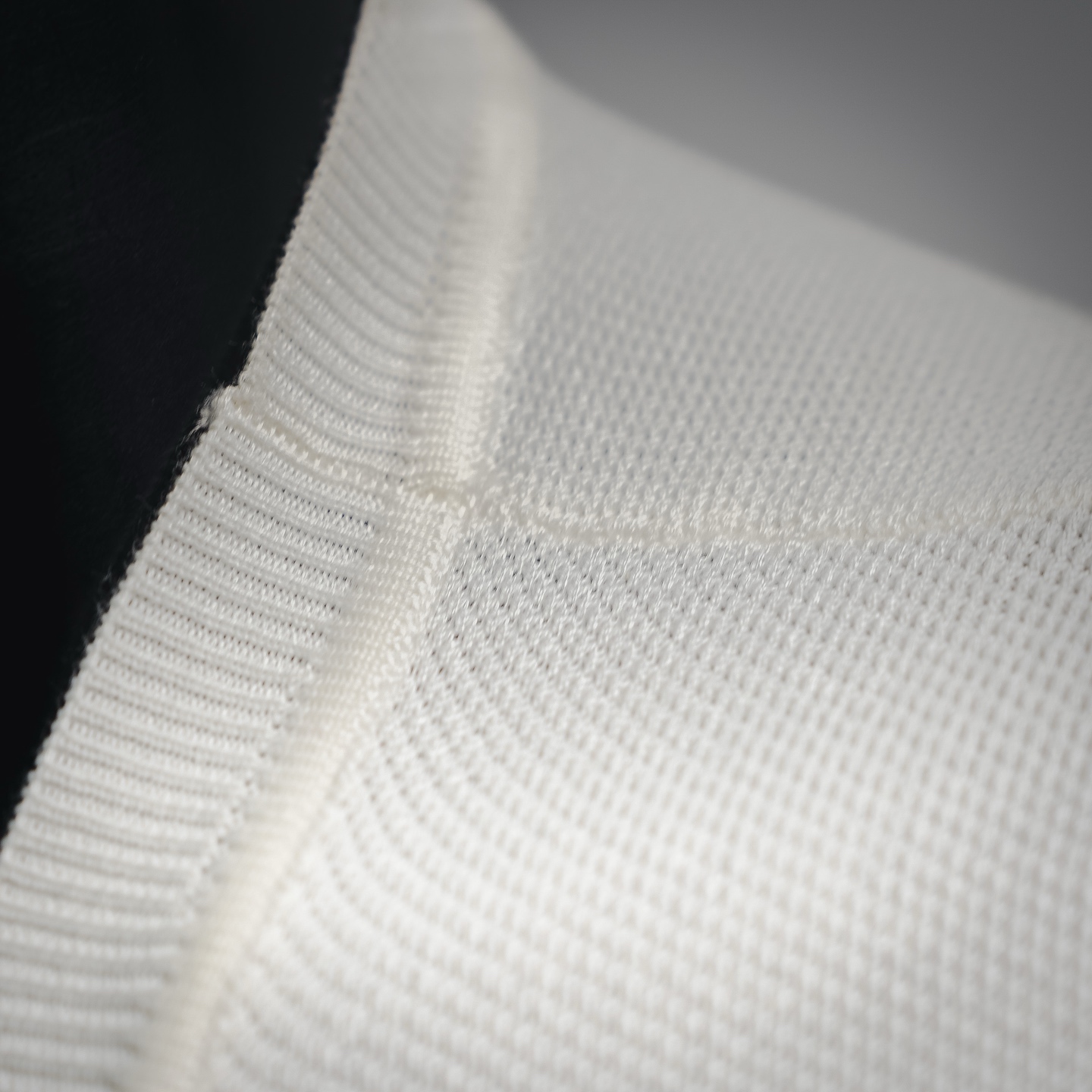 Zeg knit breathable t-shirt