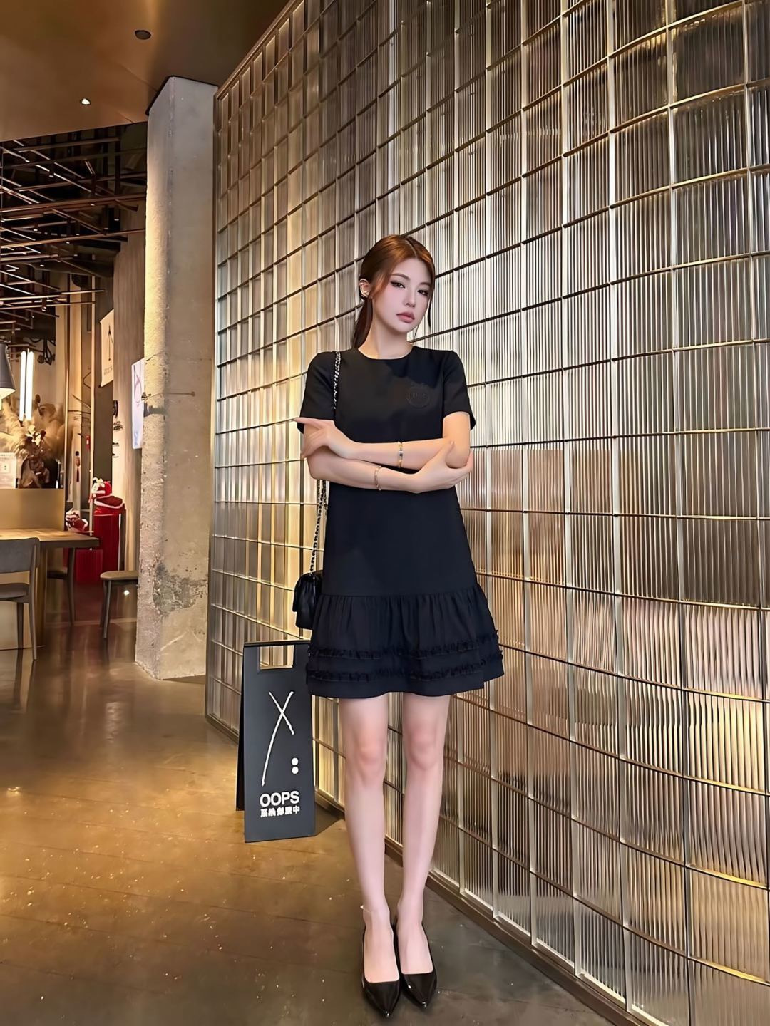 CD 26ss contract dress