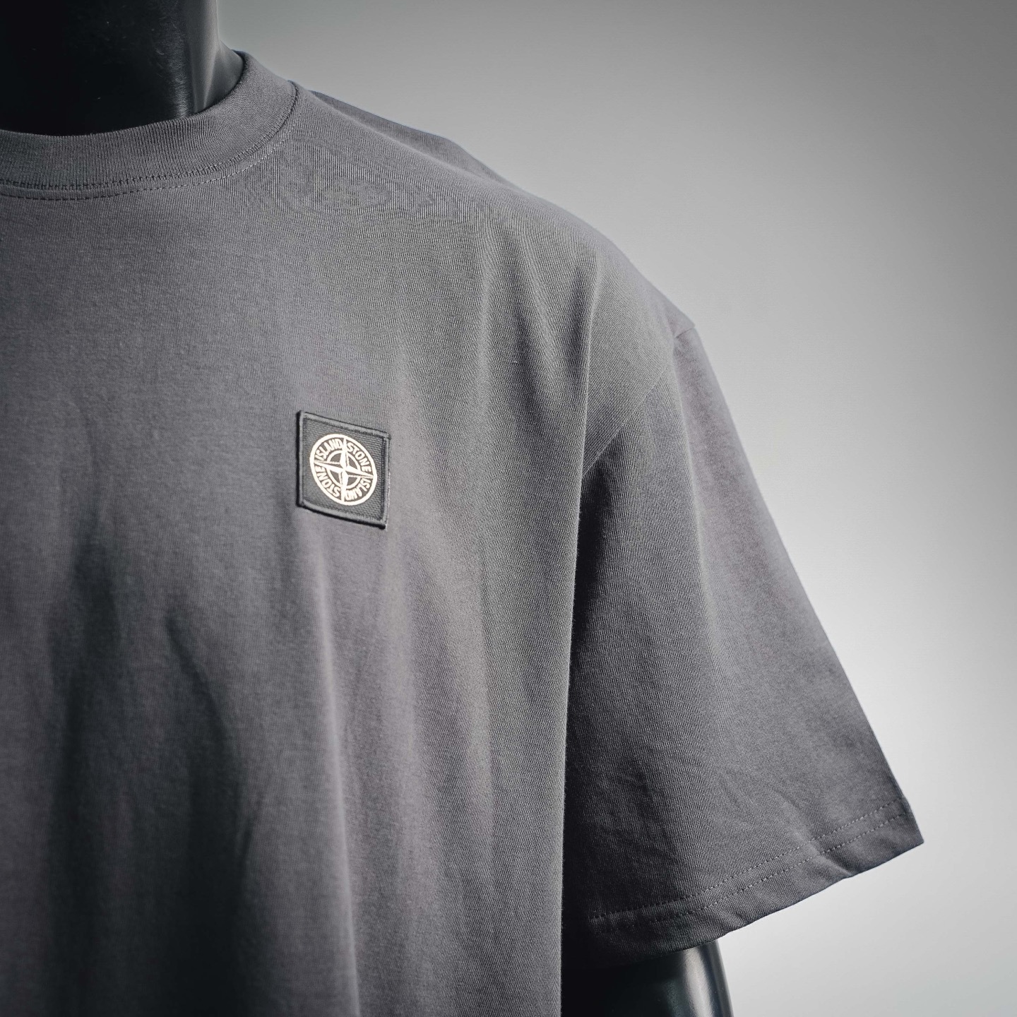 Stome embroidered badge t-shirt
