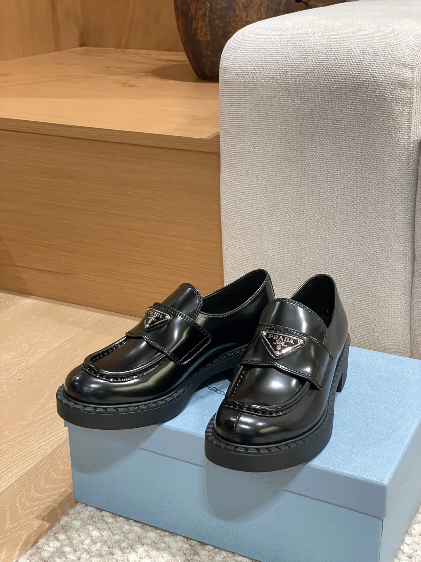 pra leather shoes