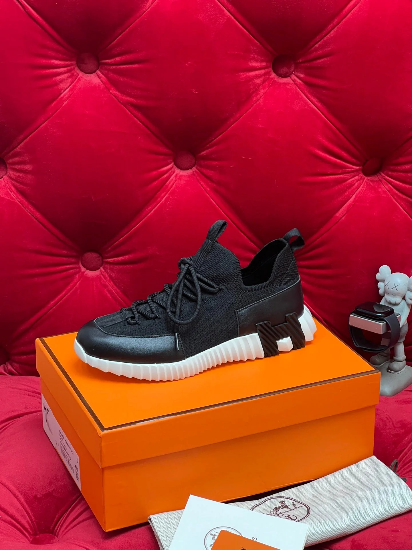 Herm sneakers