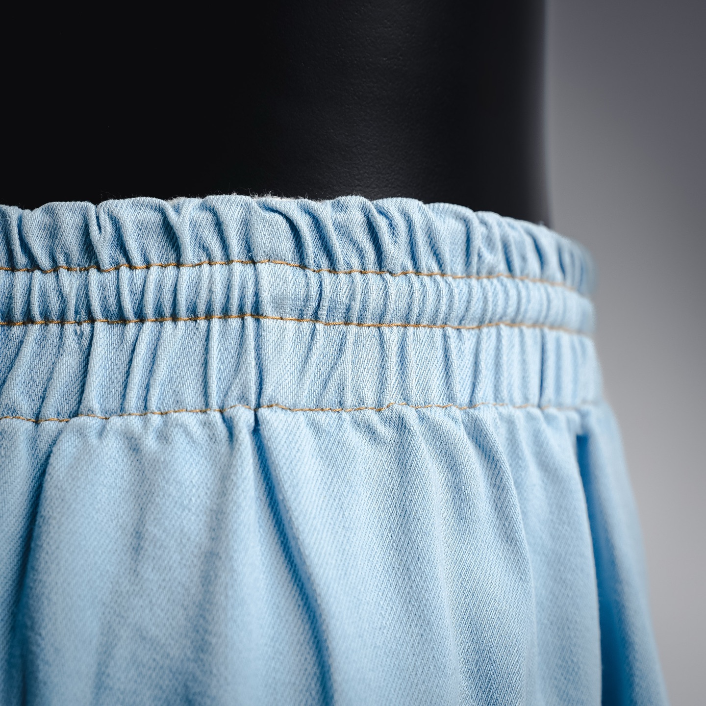 Loe embroidered pants