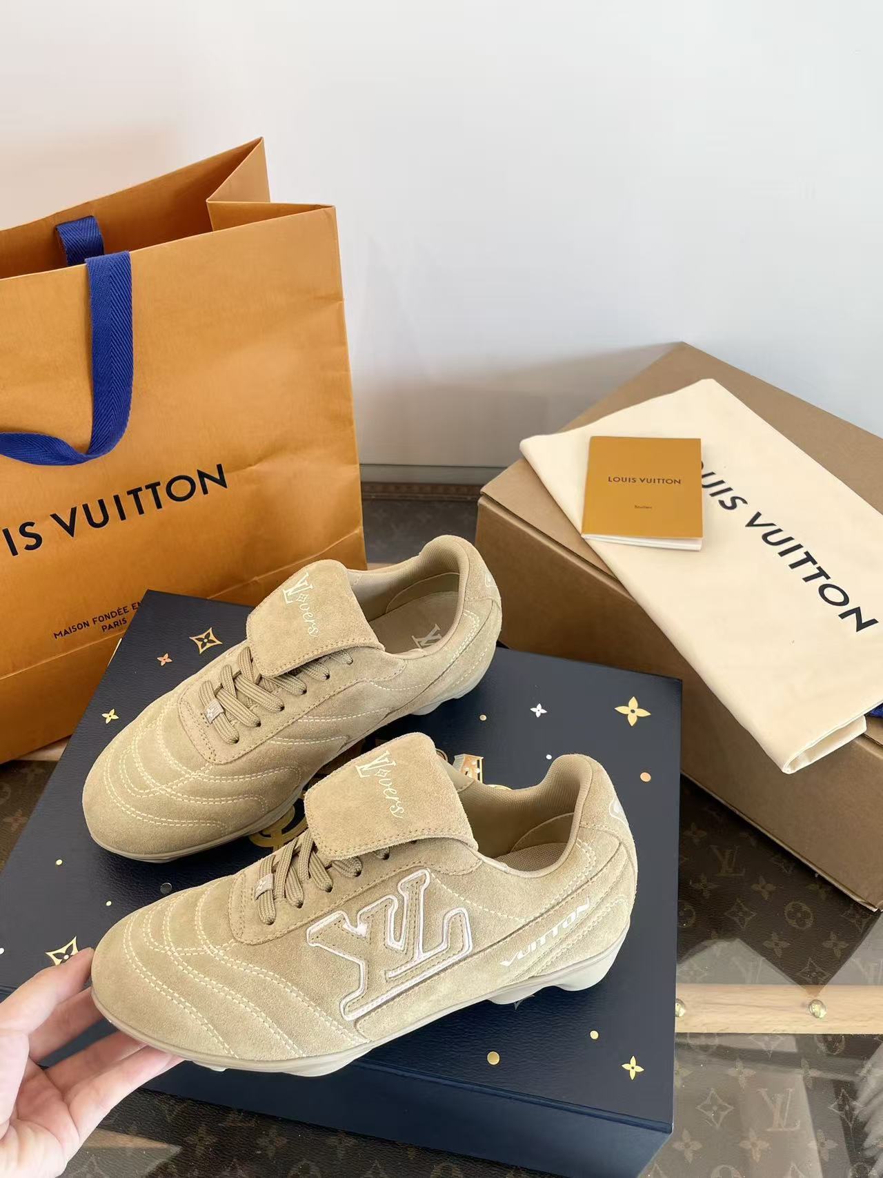 Louis suede retro sneakers