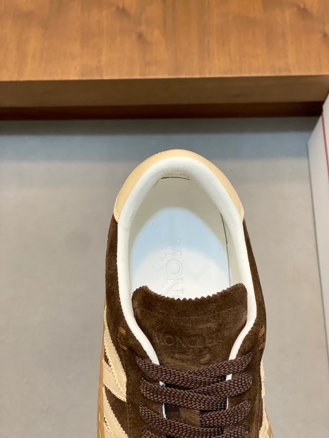 Mon low-top retro sneakers