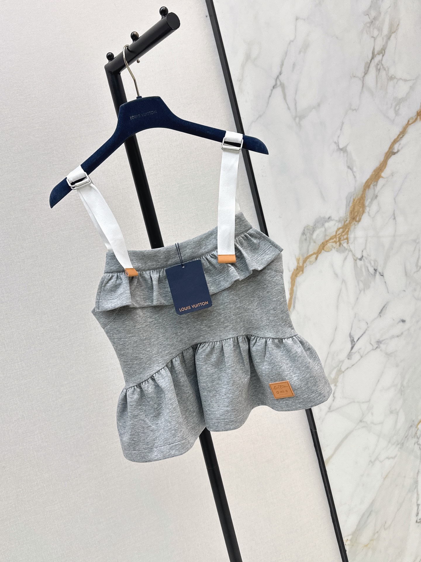 Loui 26ss ruffle camisole