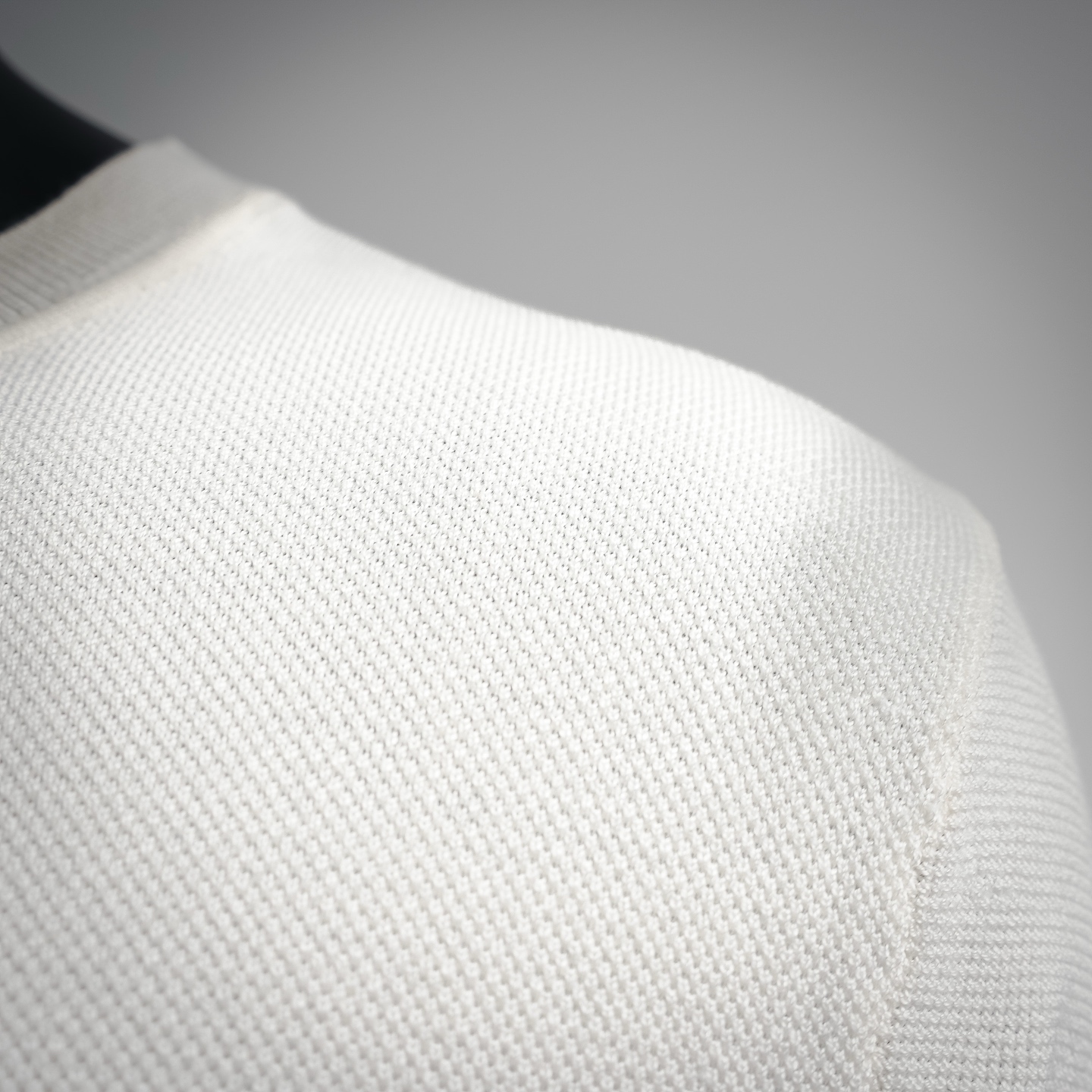 Zeg knit breathable t-shirt
