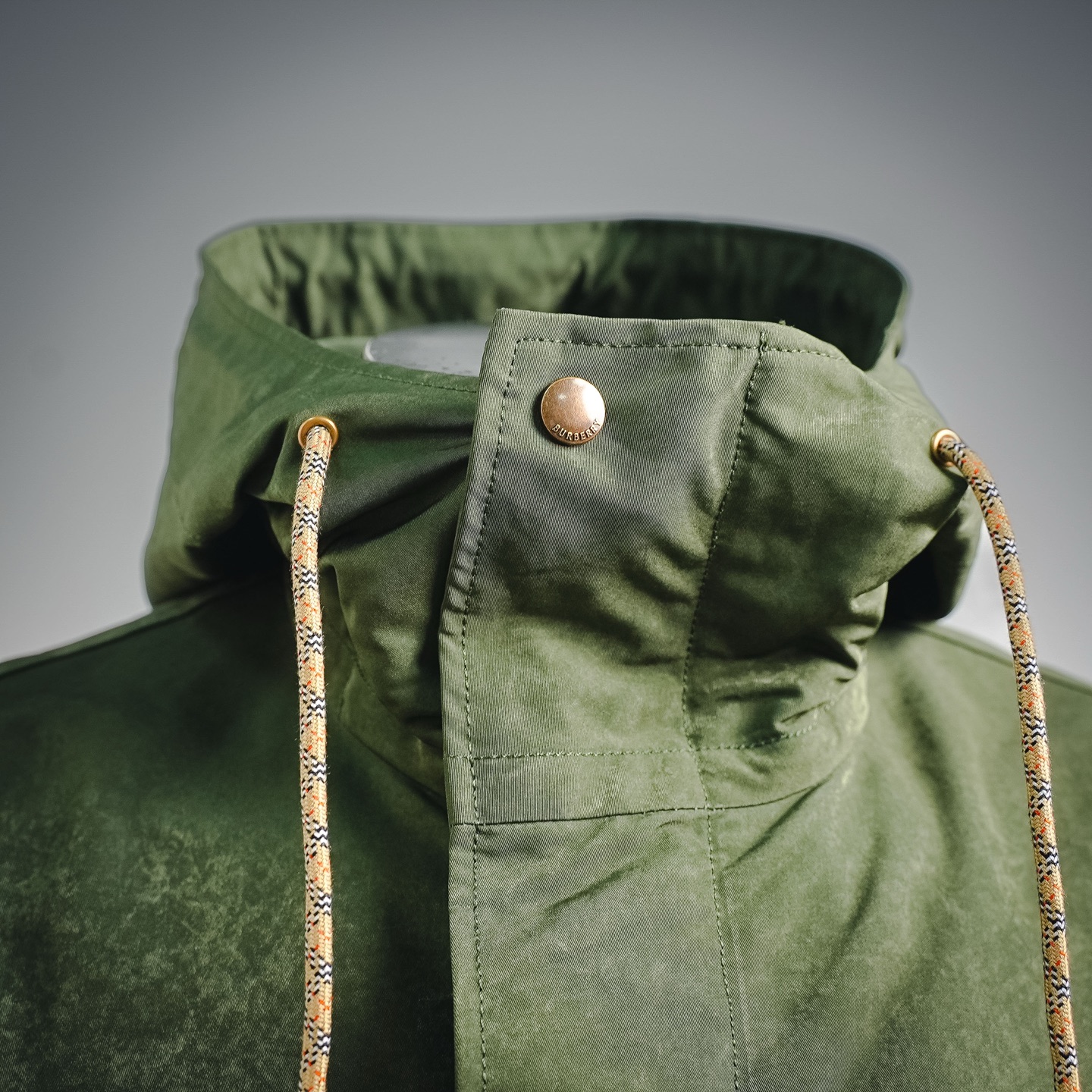 Bur cargo hooded jacket