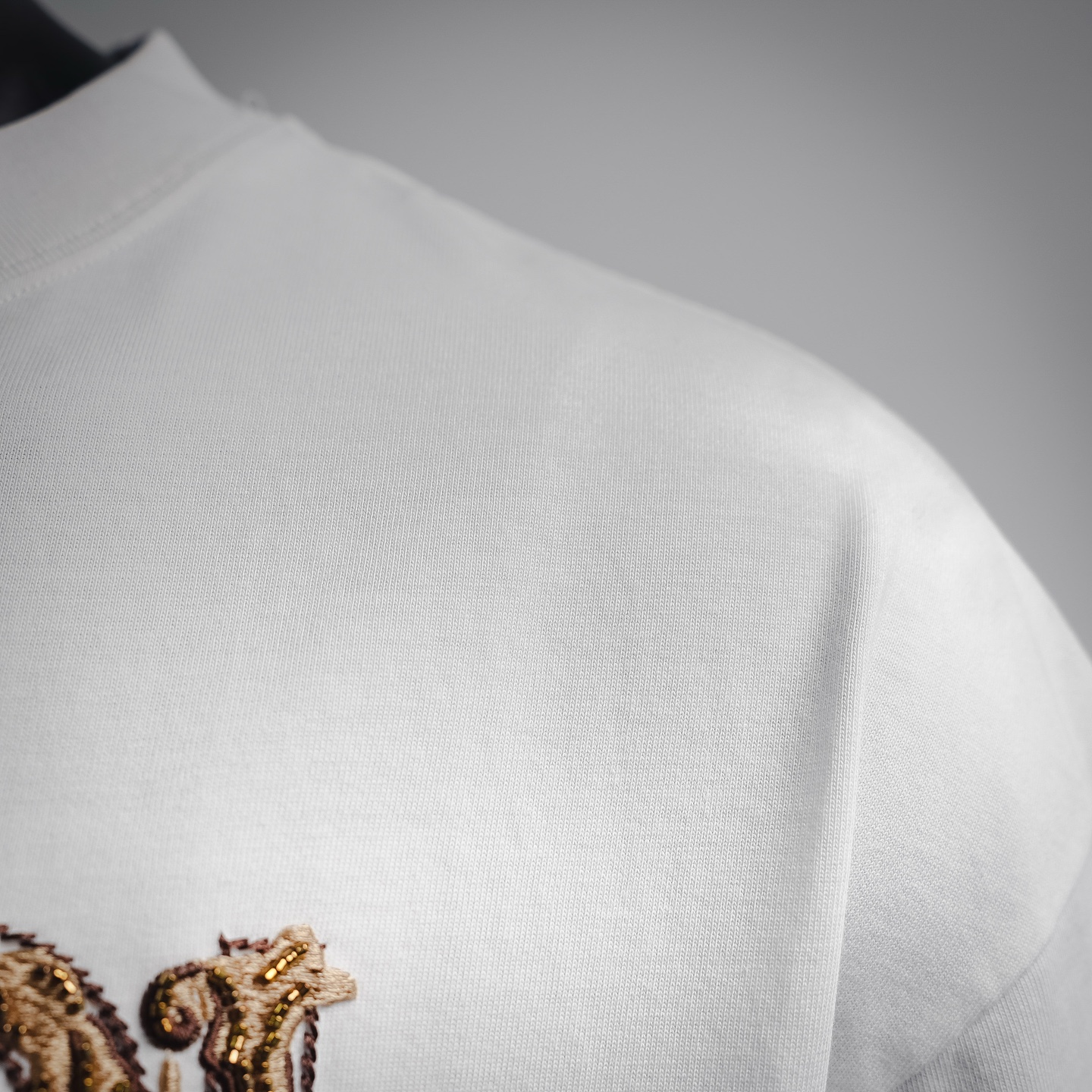 Fend letter embroidered t-shirt