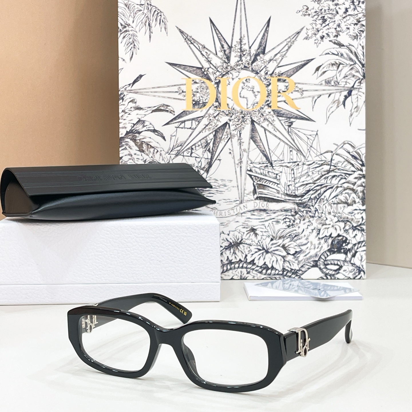 CD sunglasses