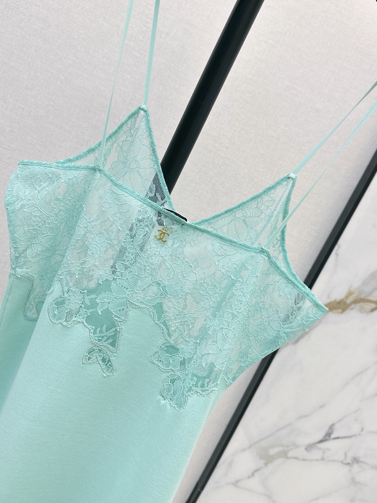 Chan 26ss lace slip dress