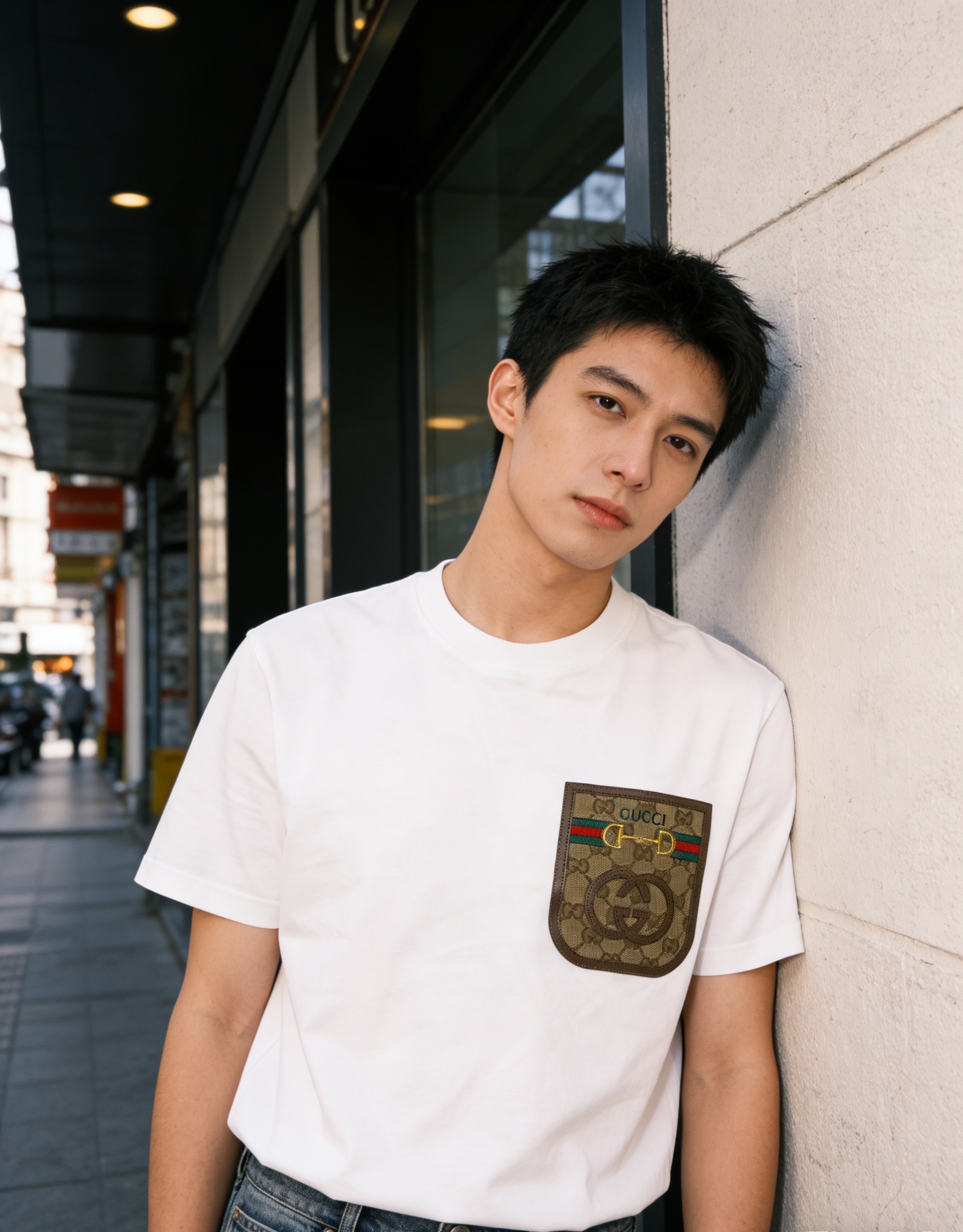 Guc pocket patch t-shirt