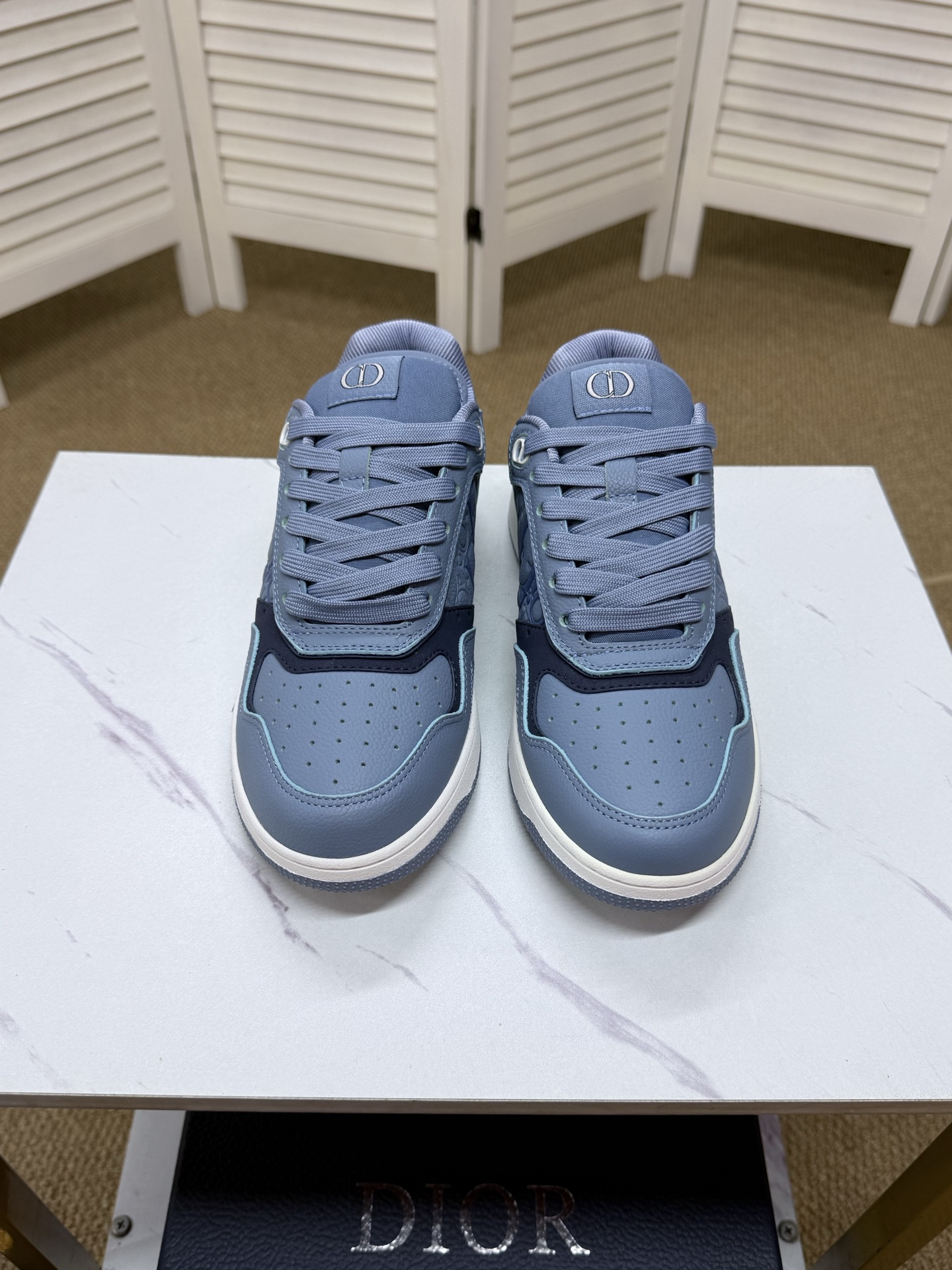 CD sneaker