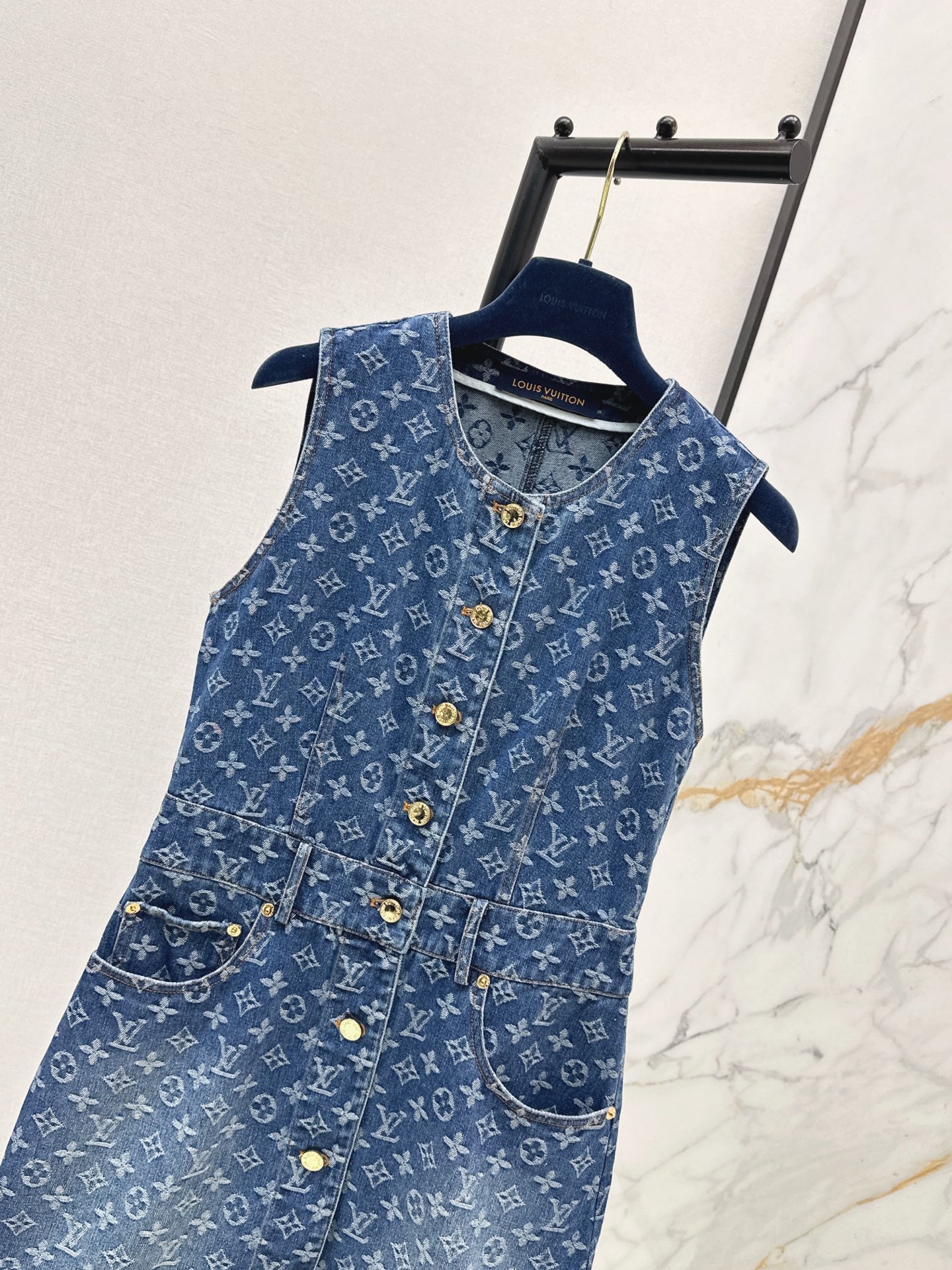Loui 26ss jacquard sleeveless dress