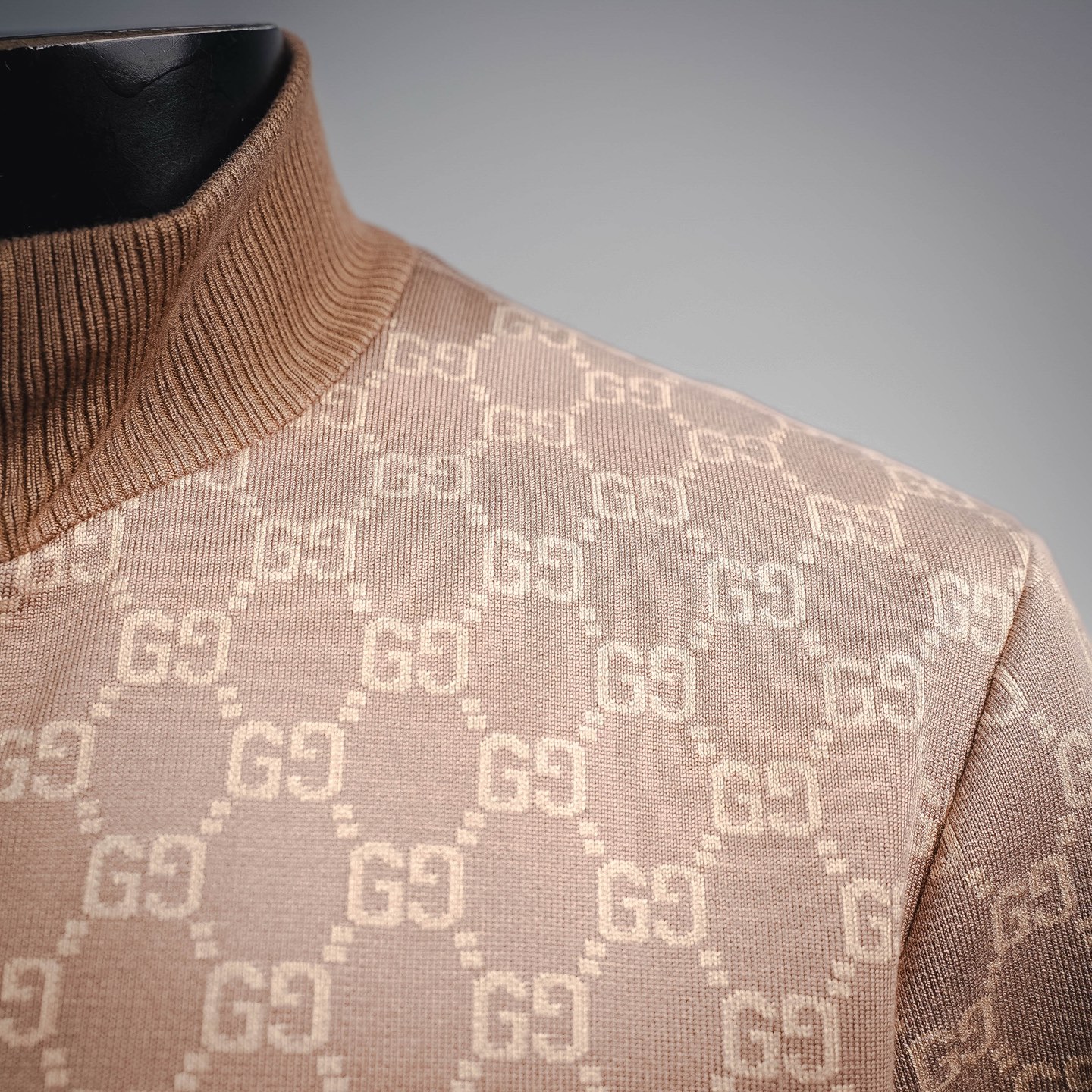Guc all-over jacquard knit jacket