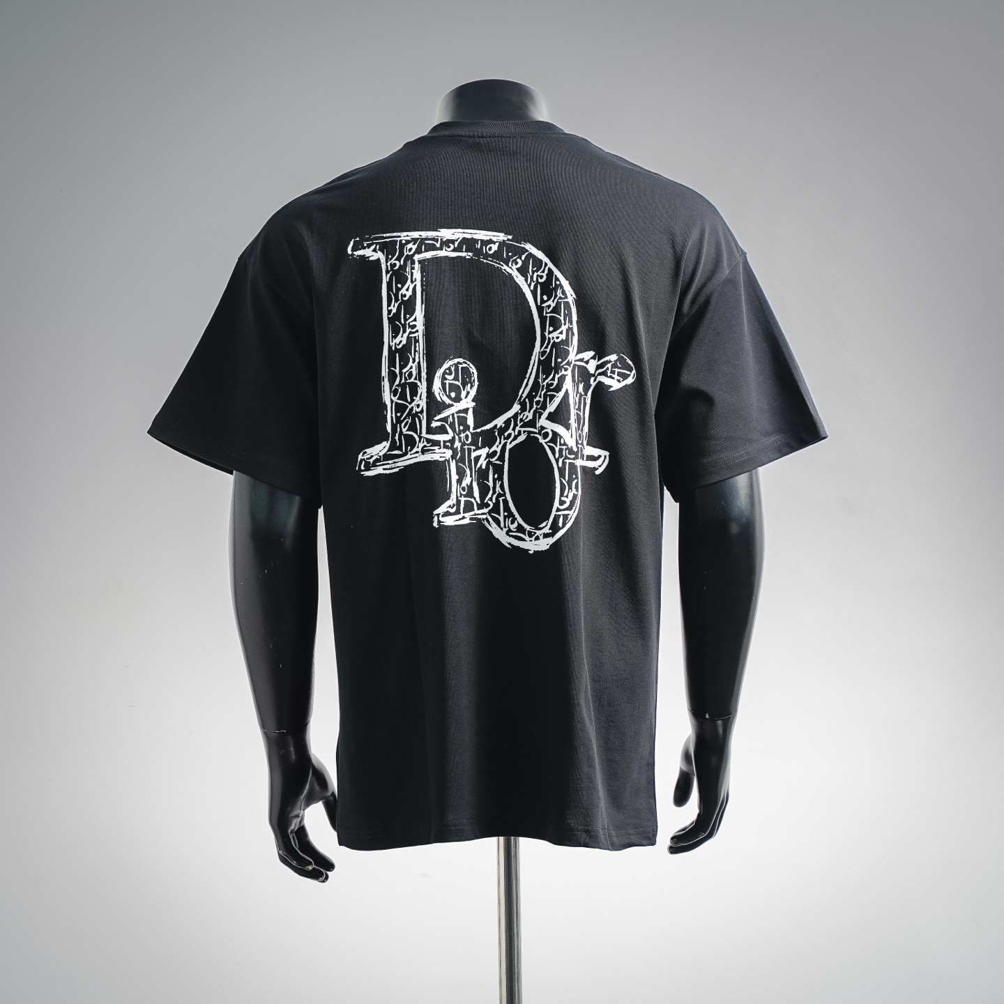 CD letter graffiti-print t-shirt