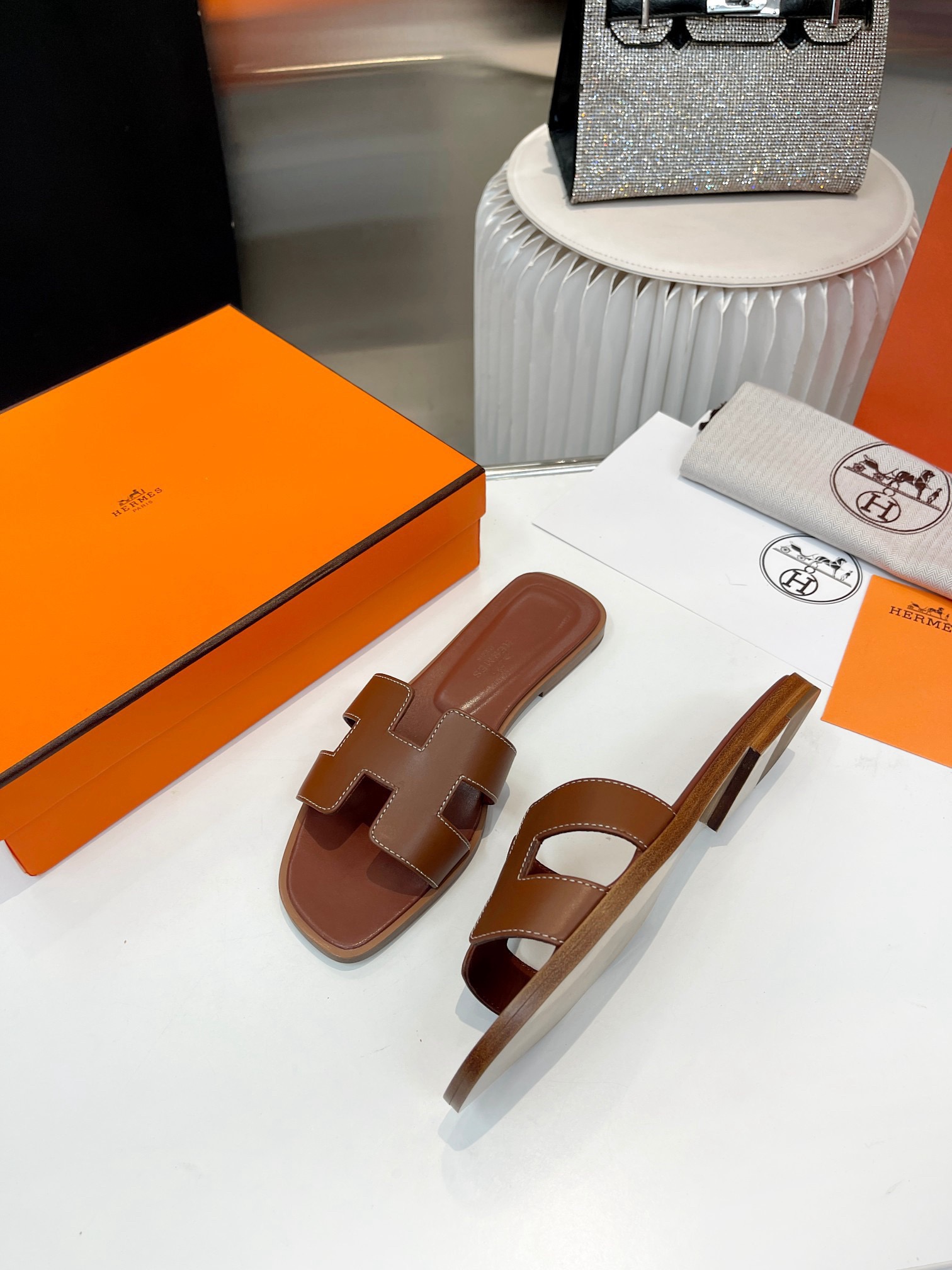 Herm womens slippers
