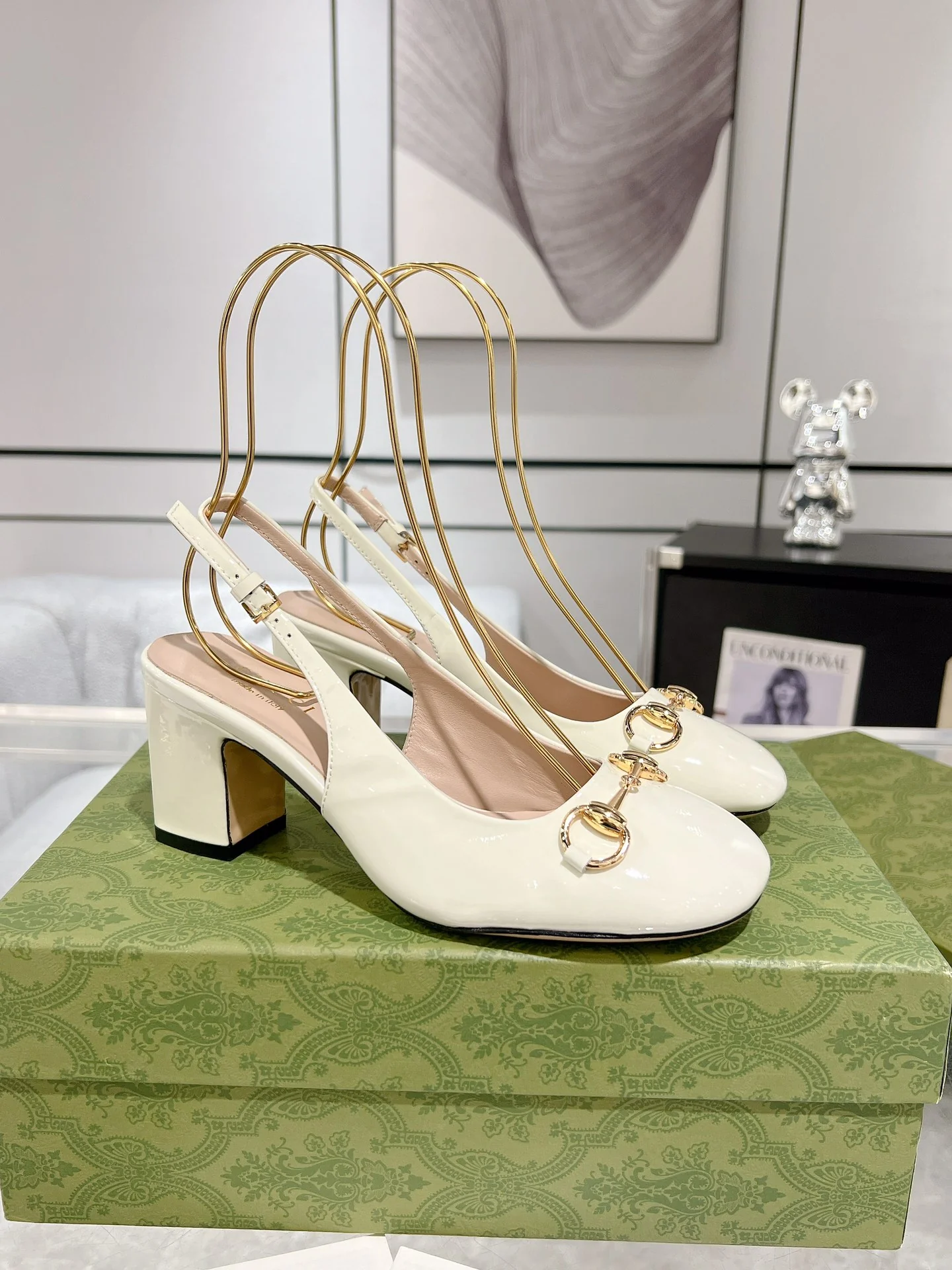 Gucc 26ss slingback chunky heel