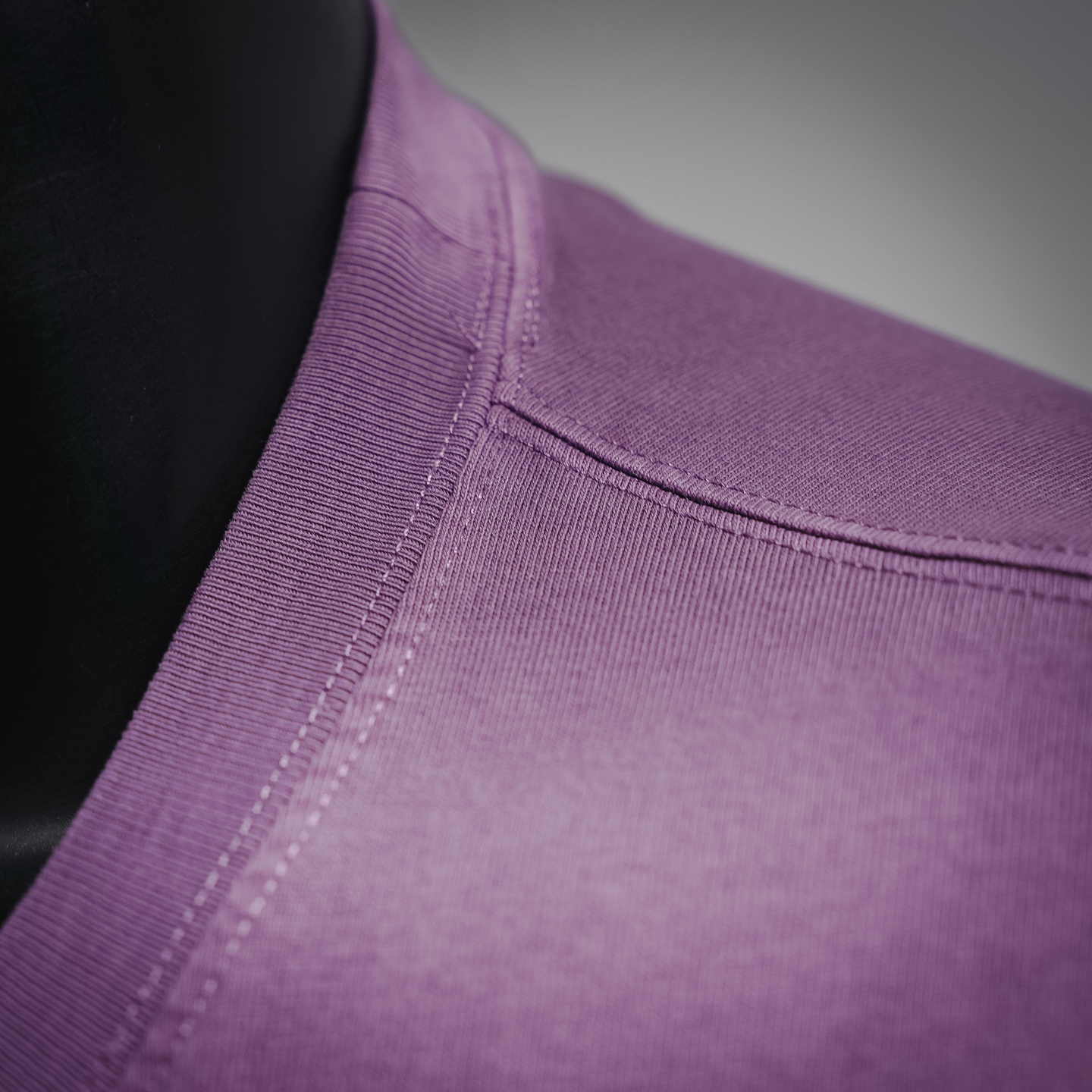Stone washed embroidered t-shirt