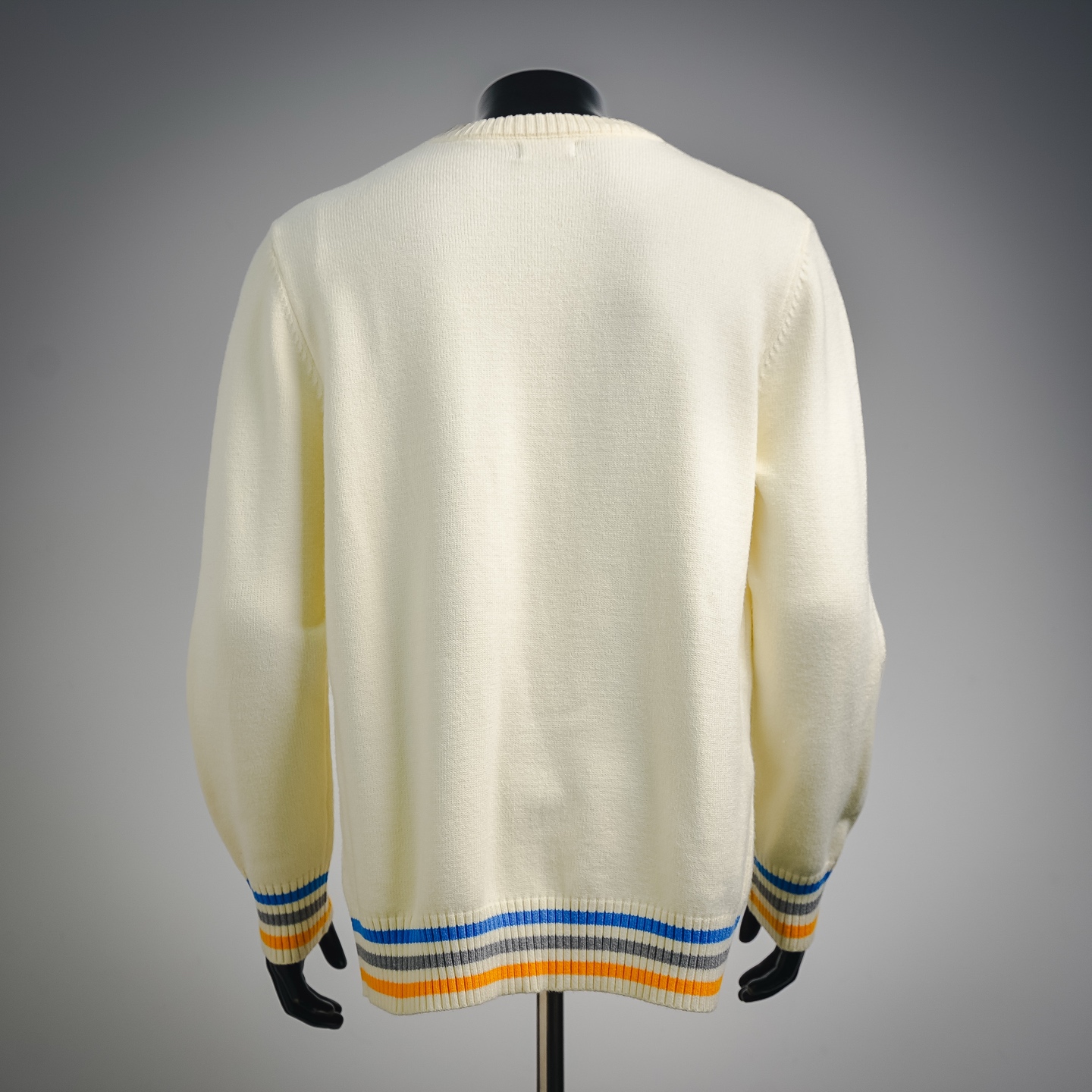 CD graphic rainbow sweater