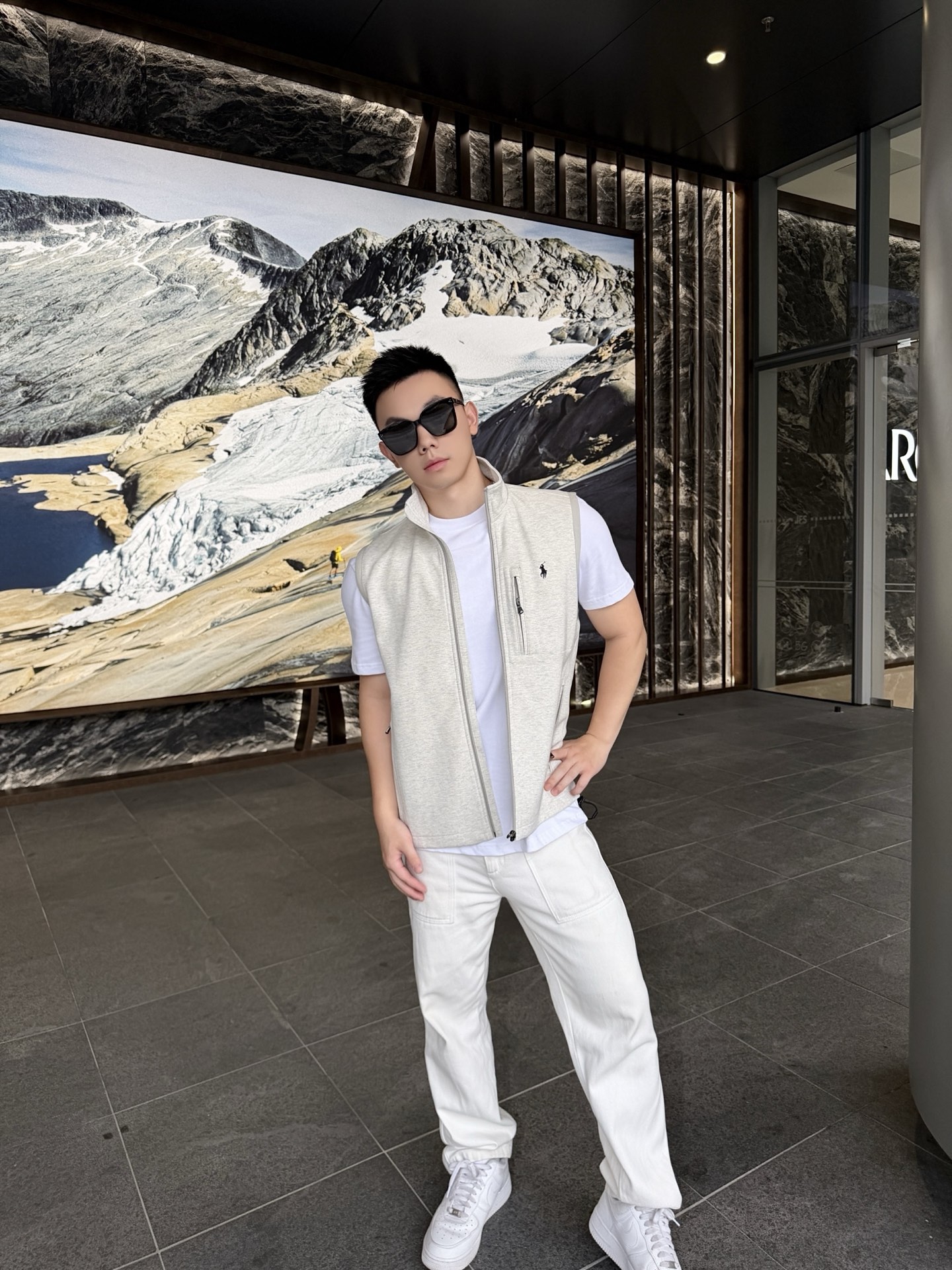 Ralph embroidered reversible vest