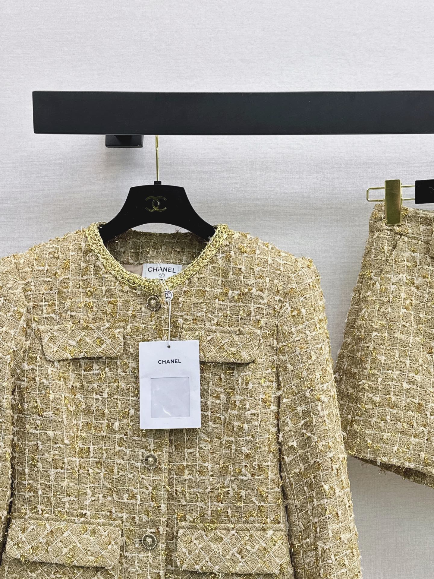 Chan 26fw tweed suit
